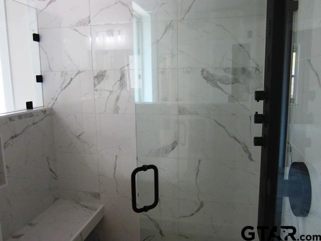 8016 Crooked Trail Property Photo 17