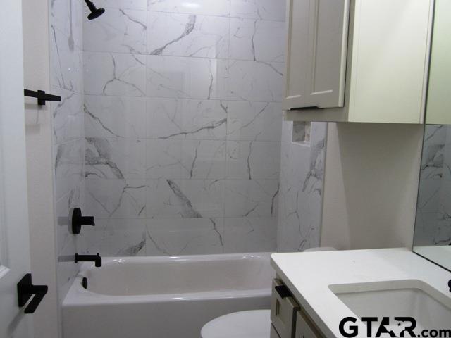 8016 Crooked Trail Property Photo 25