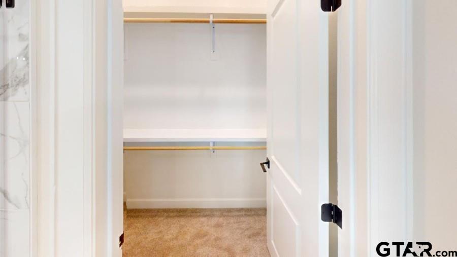 8016 Crooked Trail Property Photo 34