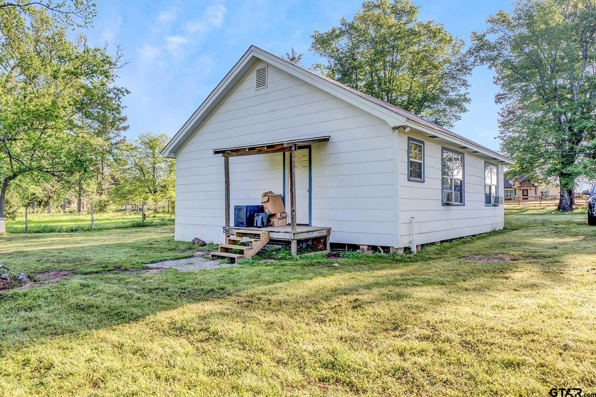 4564 S Cr 314 Property Photo 4