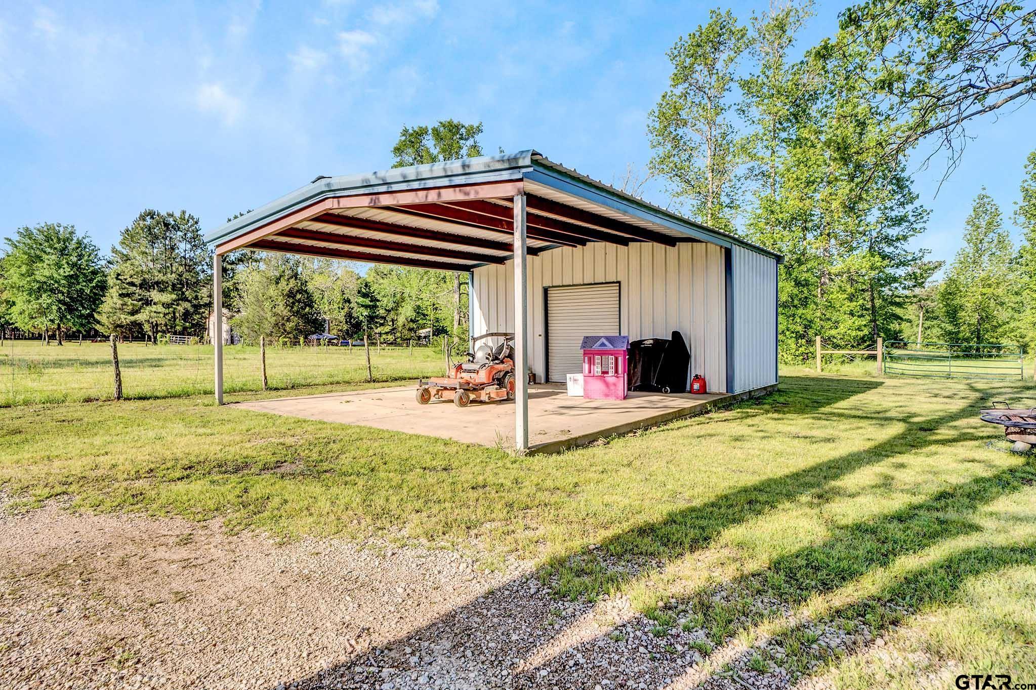 4564 S Cr 314 Property Photo 5