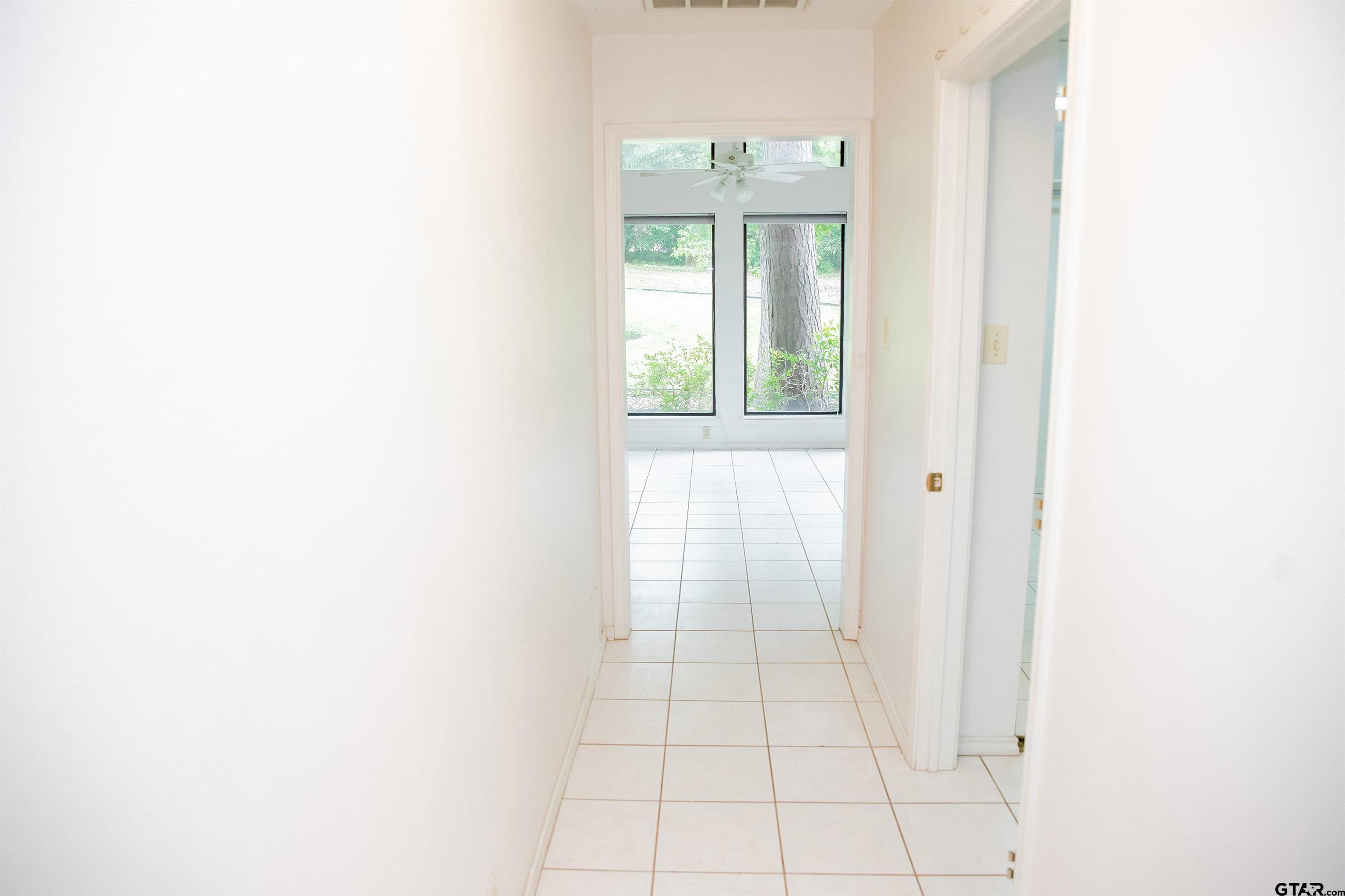 326 Lakeview Property Photo 17