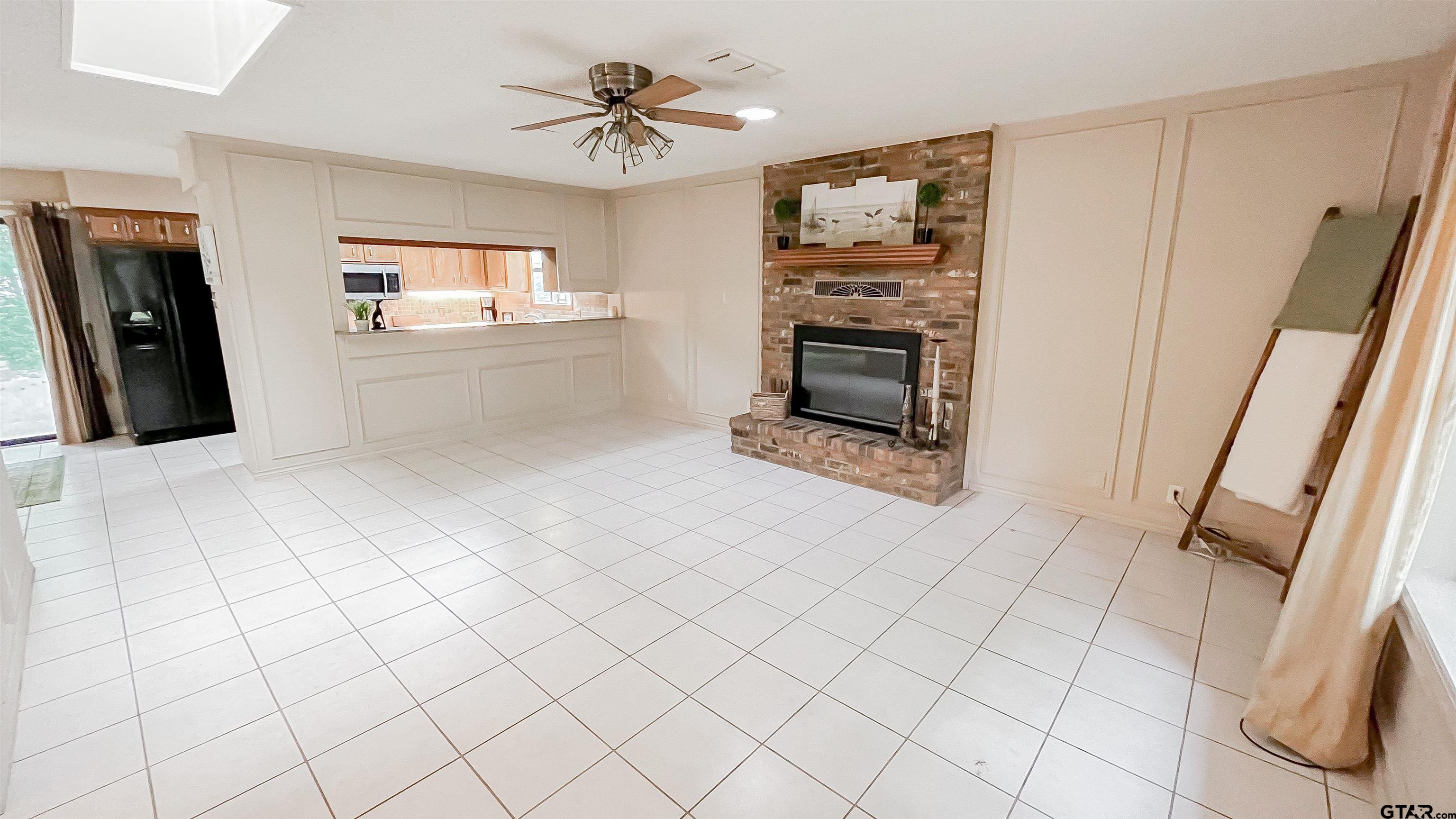 326 Lakeview Property Photo 28