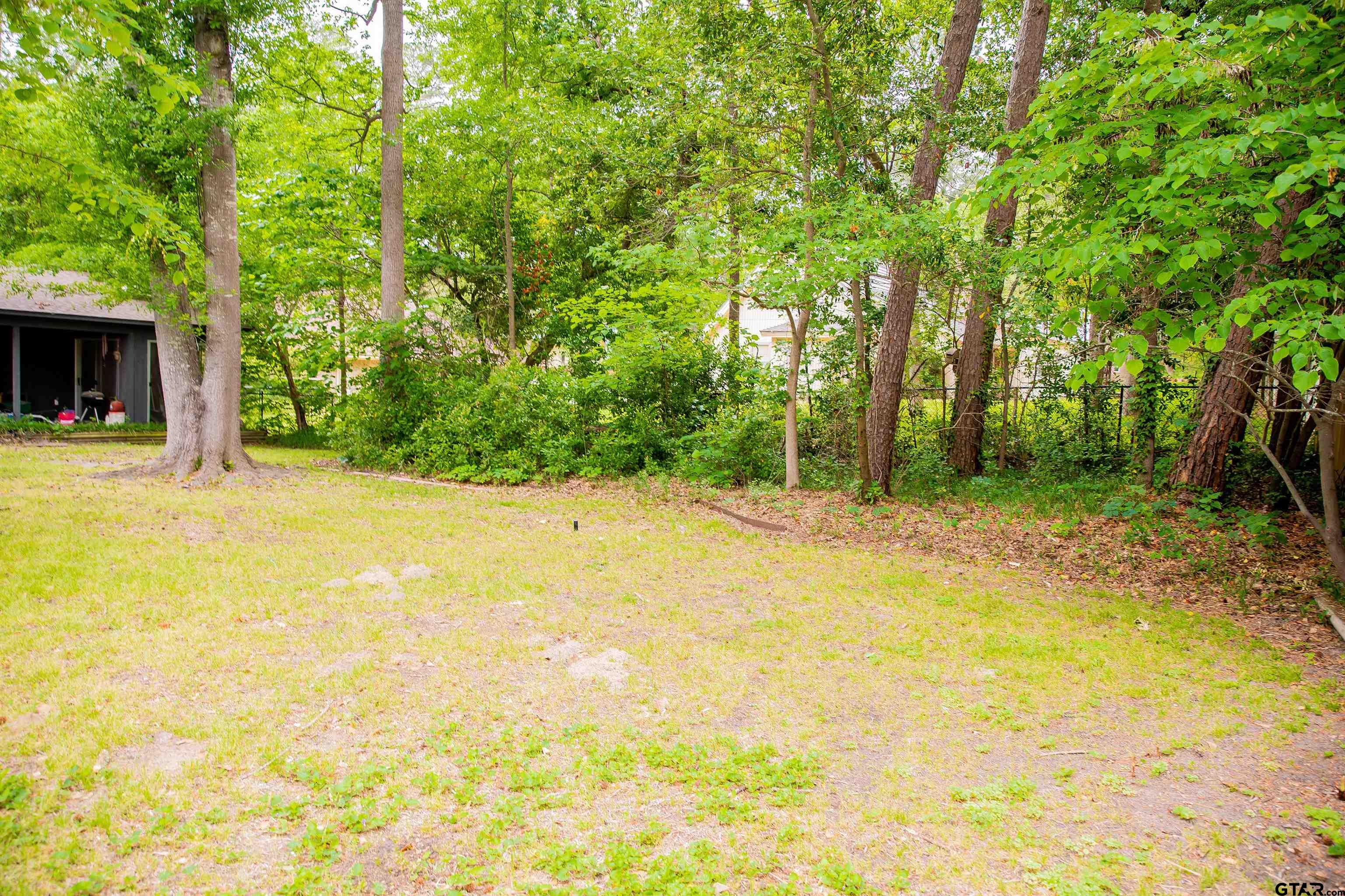 326 Lakeview Property Photo 37