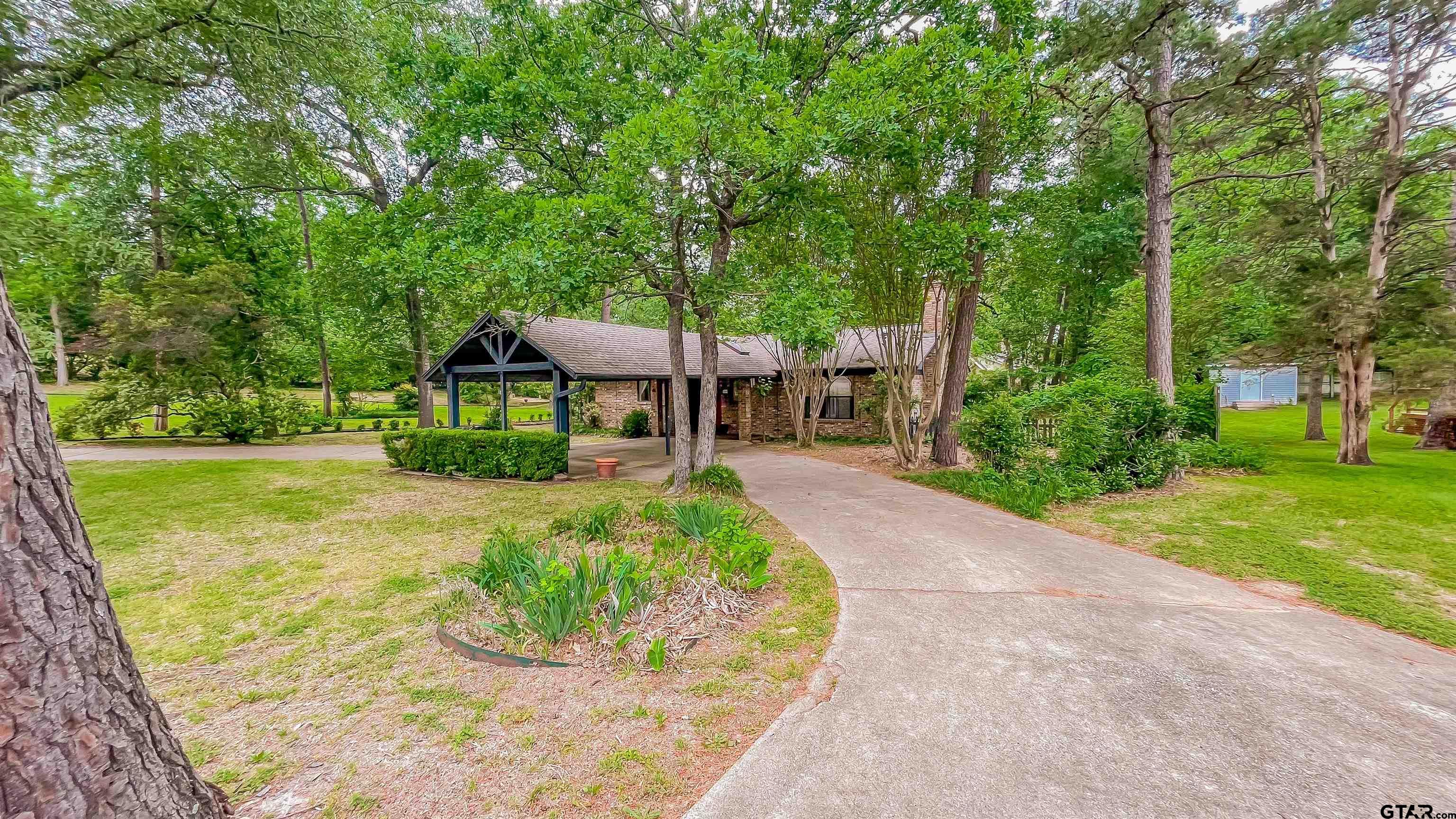 326 Lakeview Property Photo 38