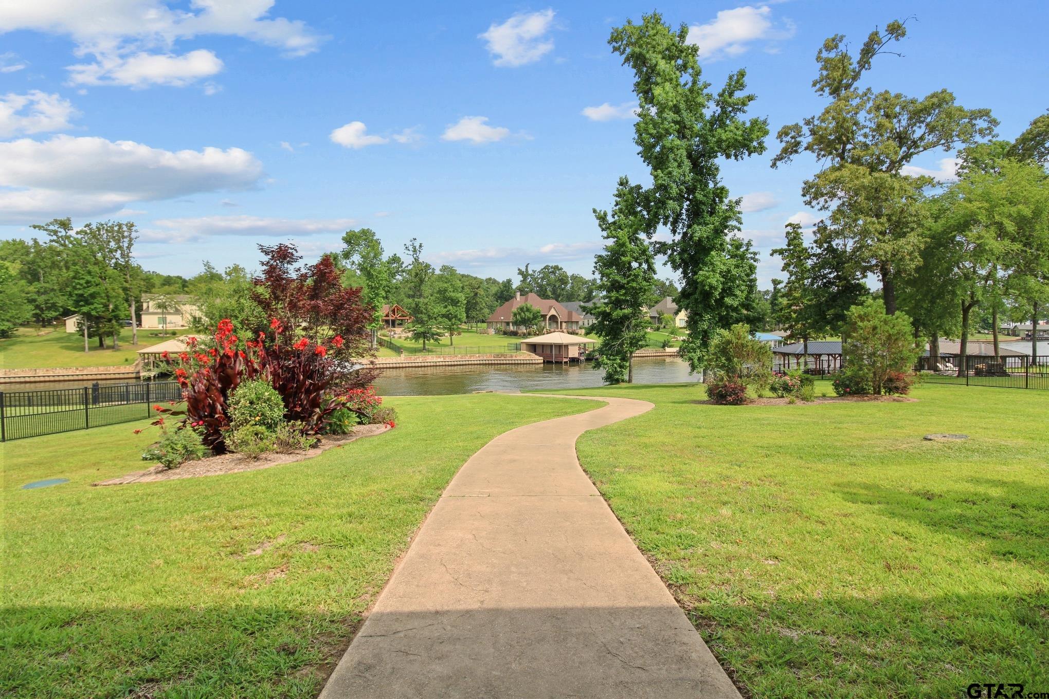 5546 Nathan Dr. Property Photo 38