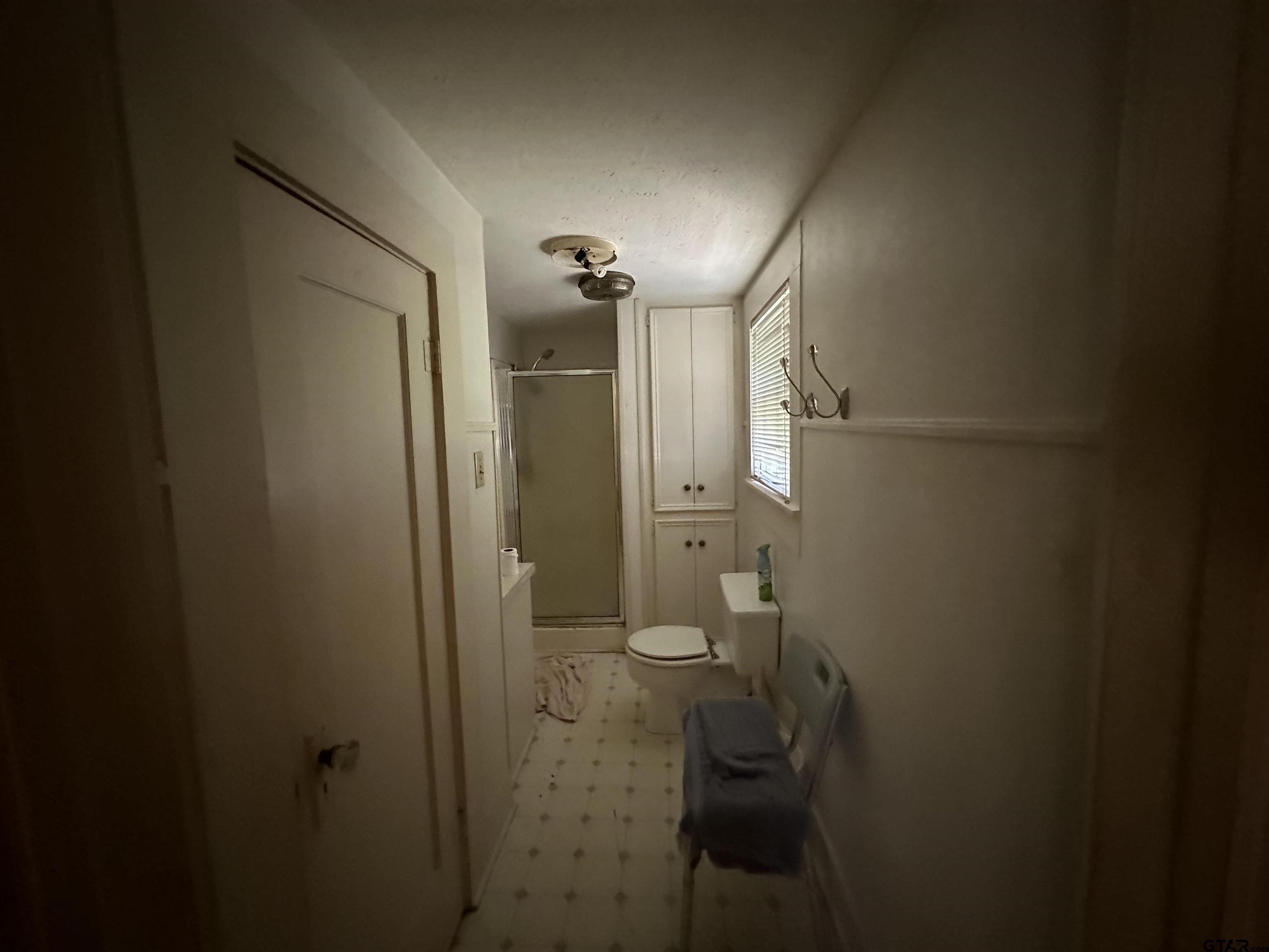 505 S Main Property Photo 10