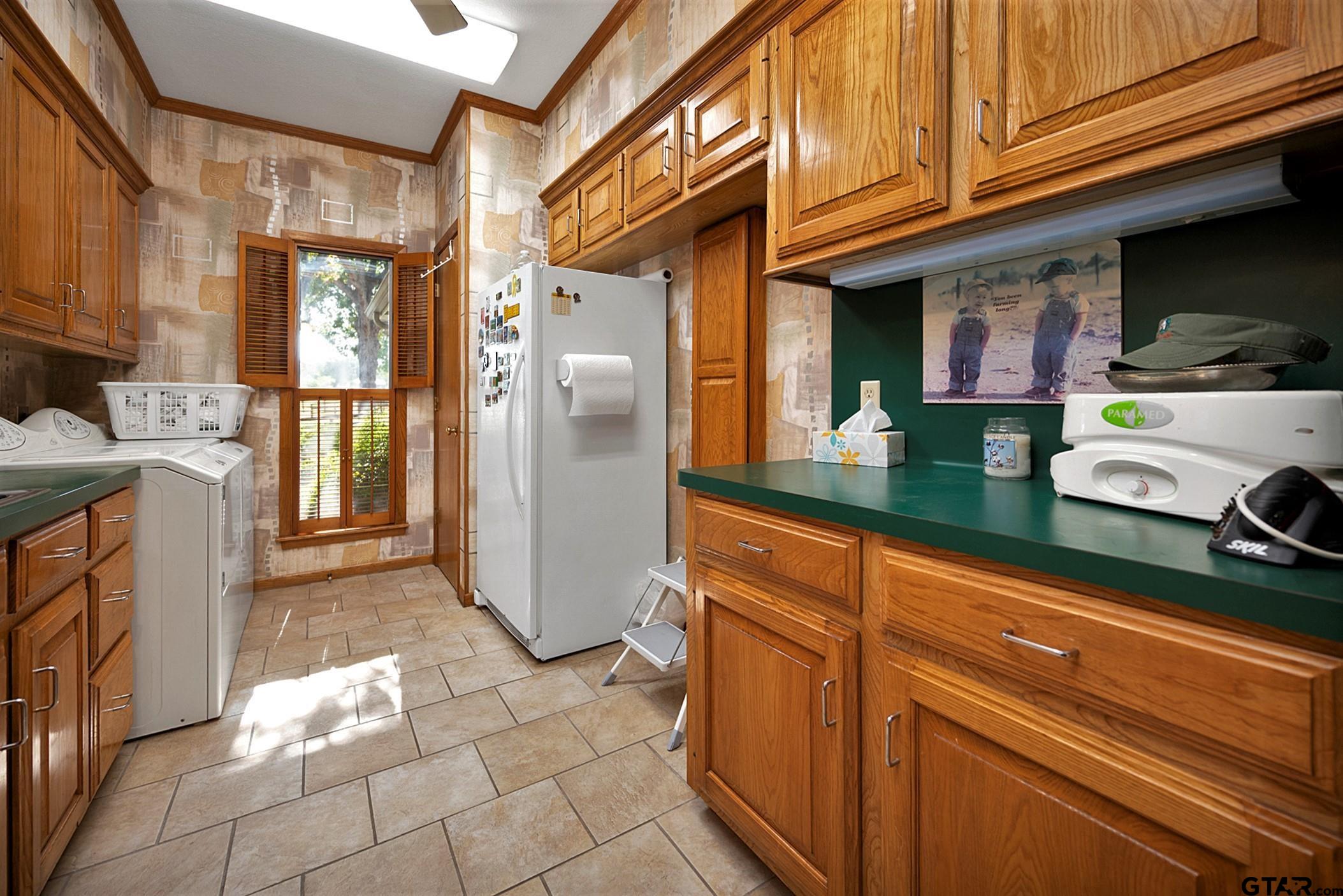 2391 Lakefront Shores Property Photo 18