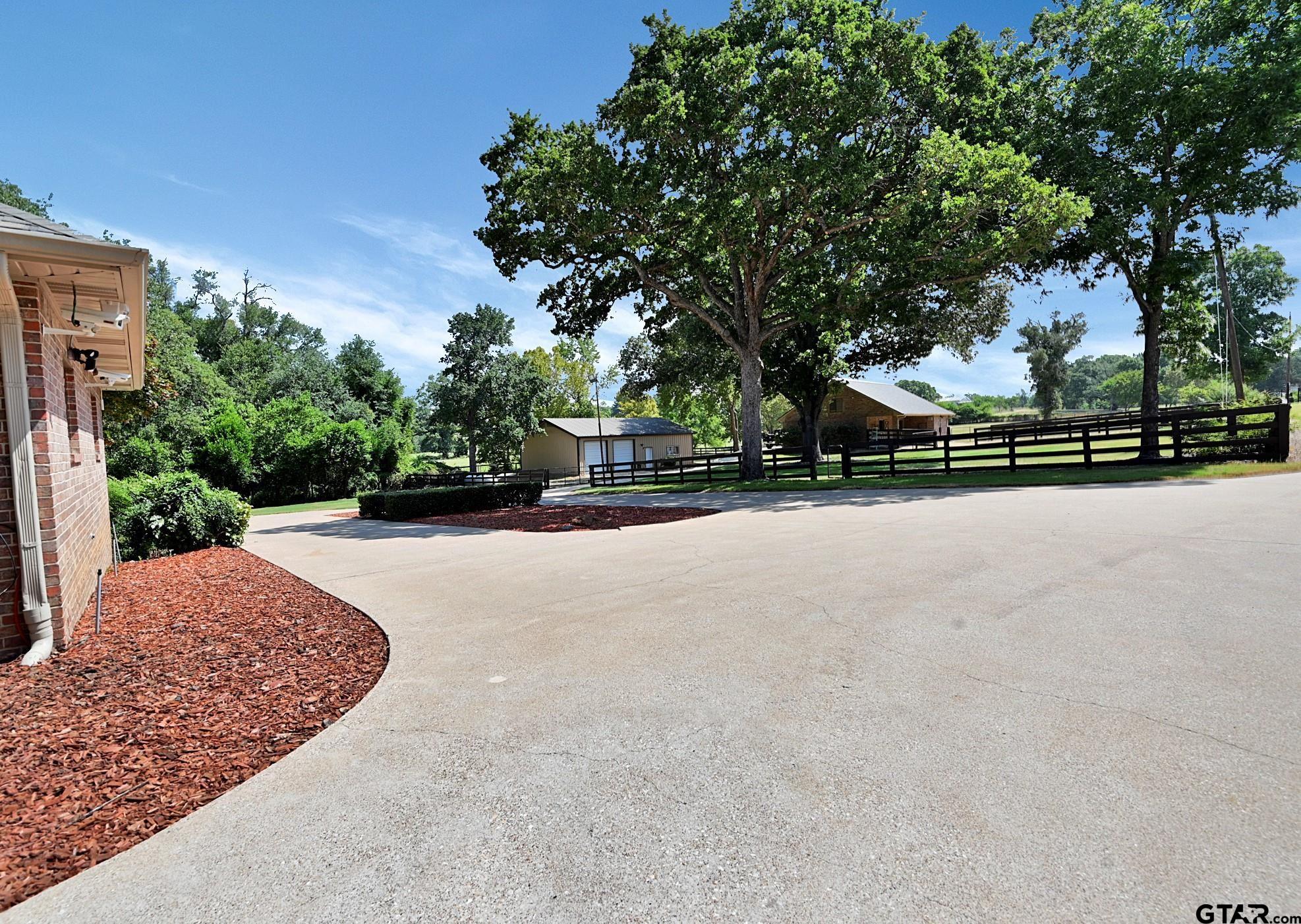 2391 Lakefront Shores Property Photo 35