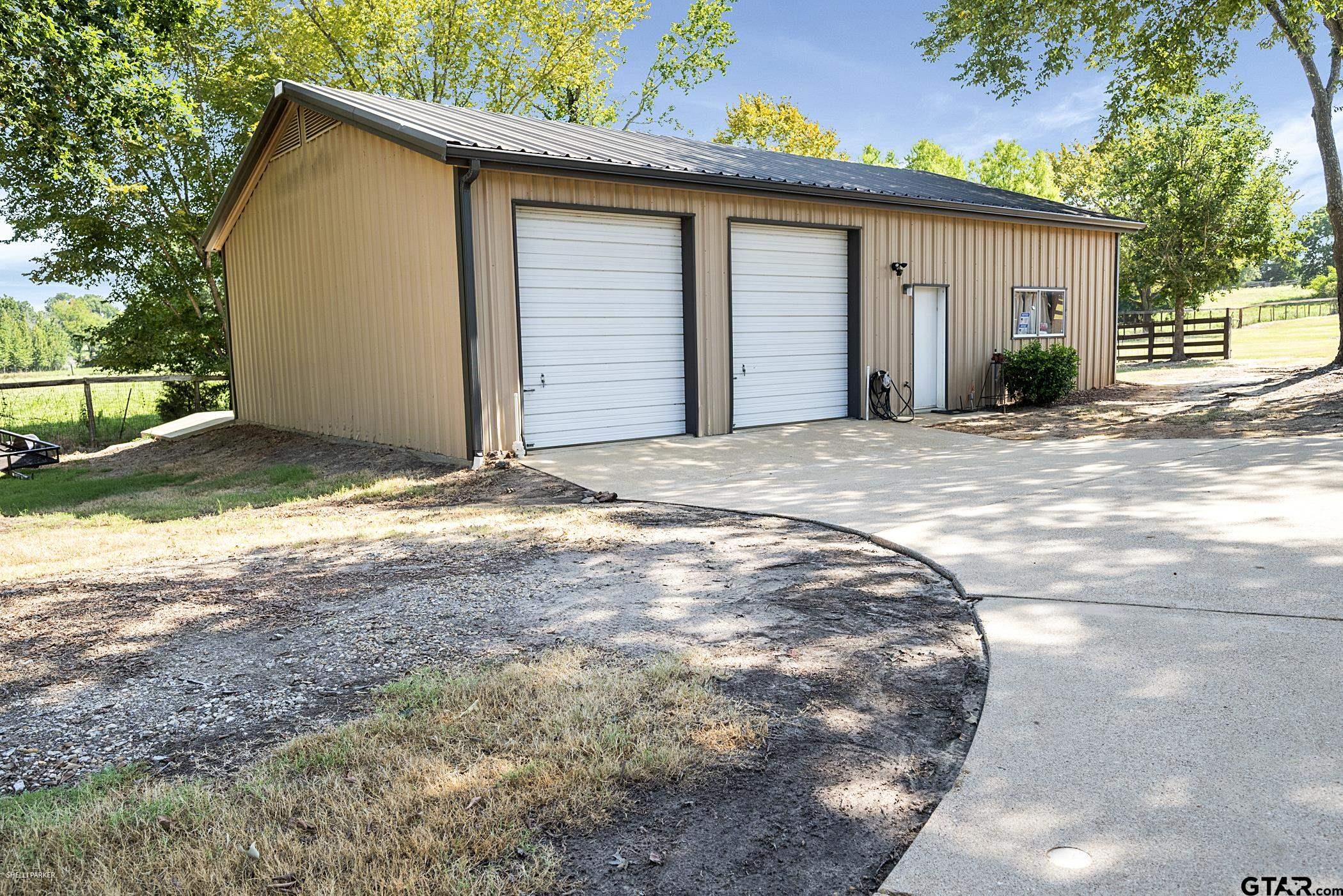 2391 Lakefront Shores Property Photo 38