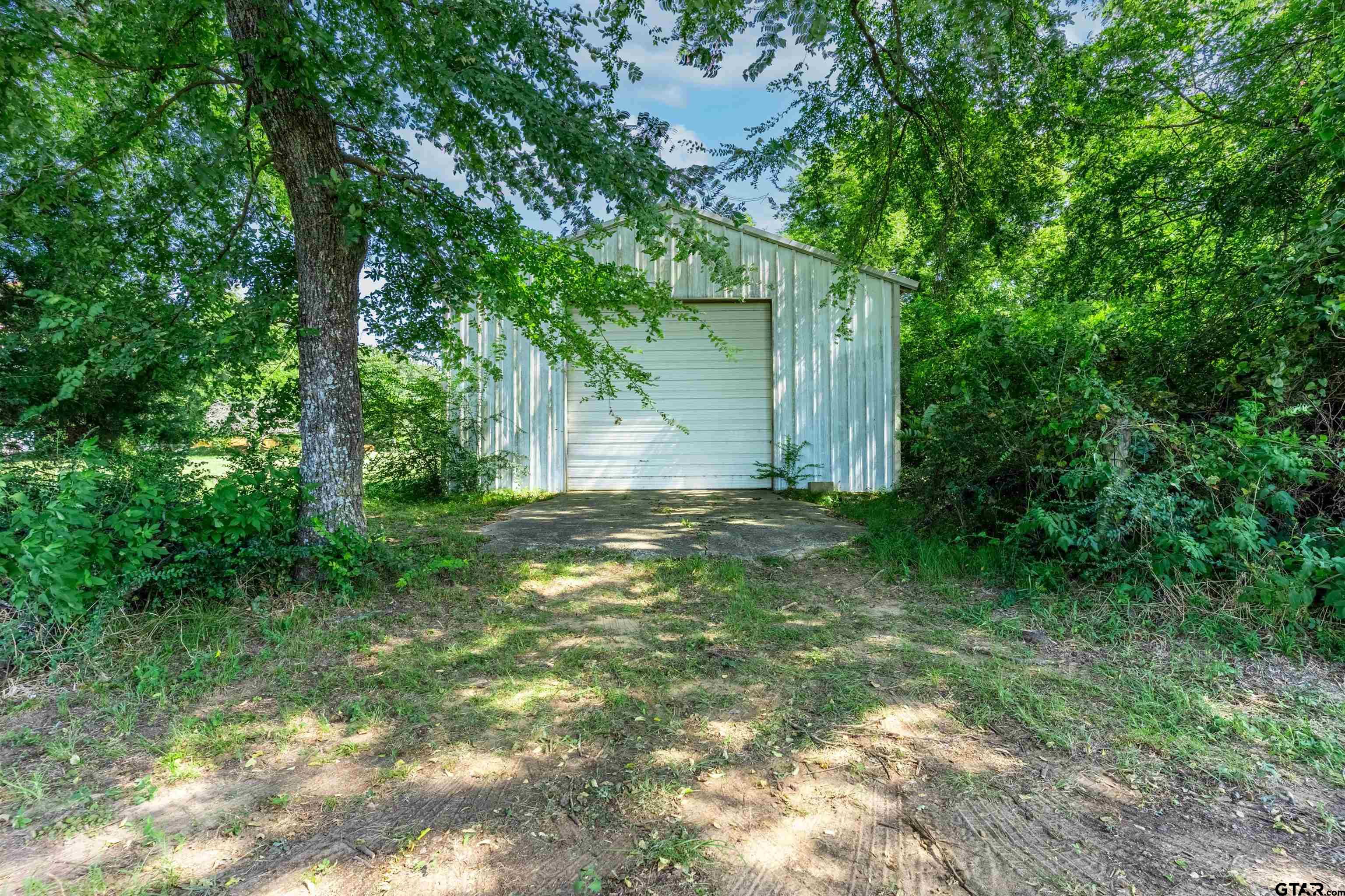 131 County Road 1850 Property Photo 23