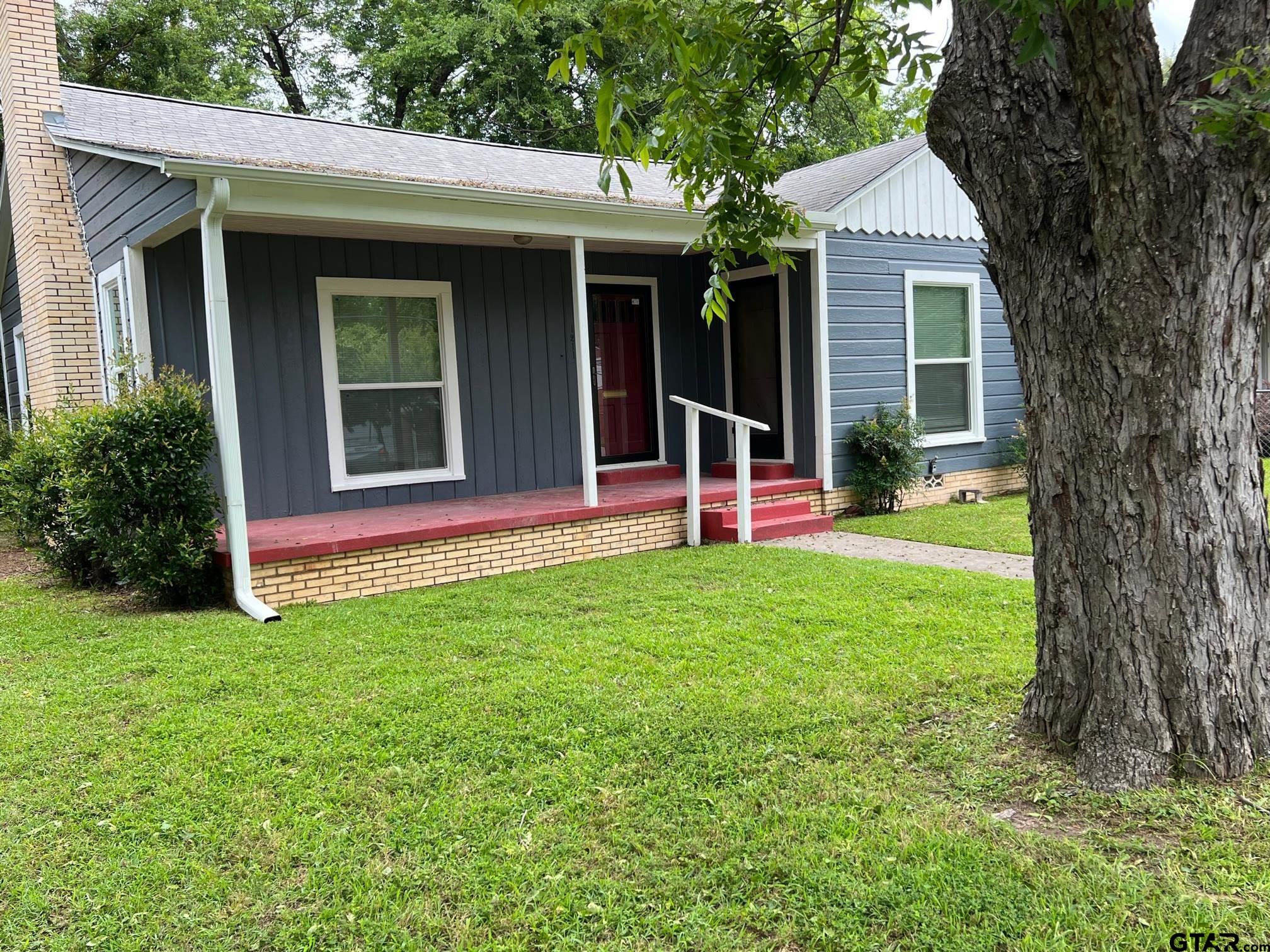 1211 Cochran Property Photo 1