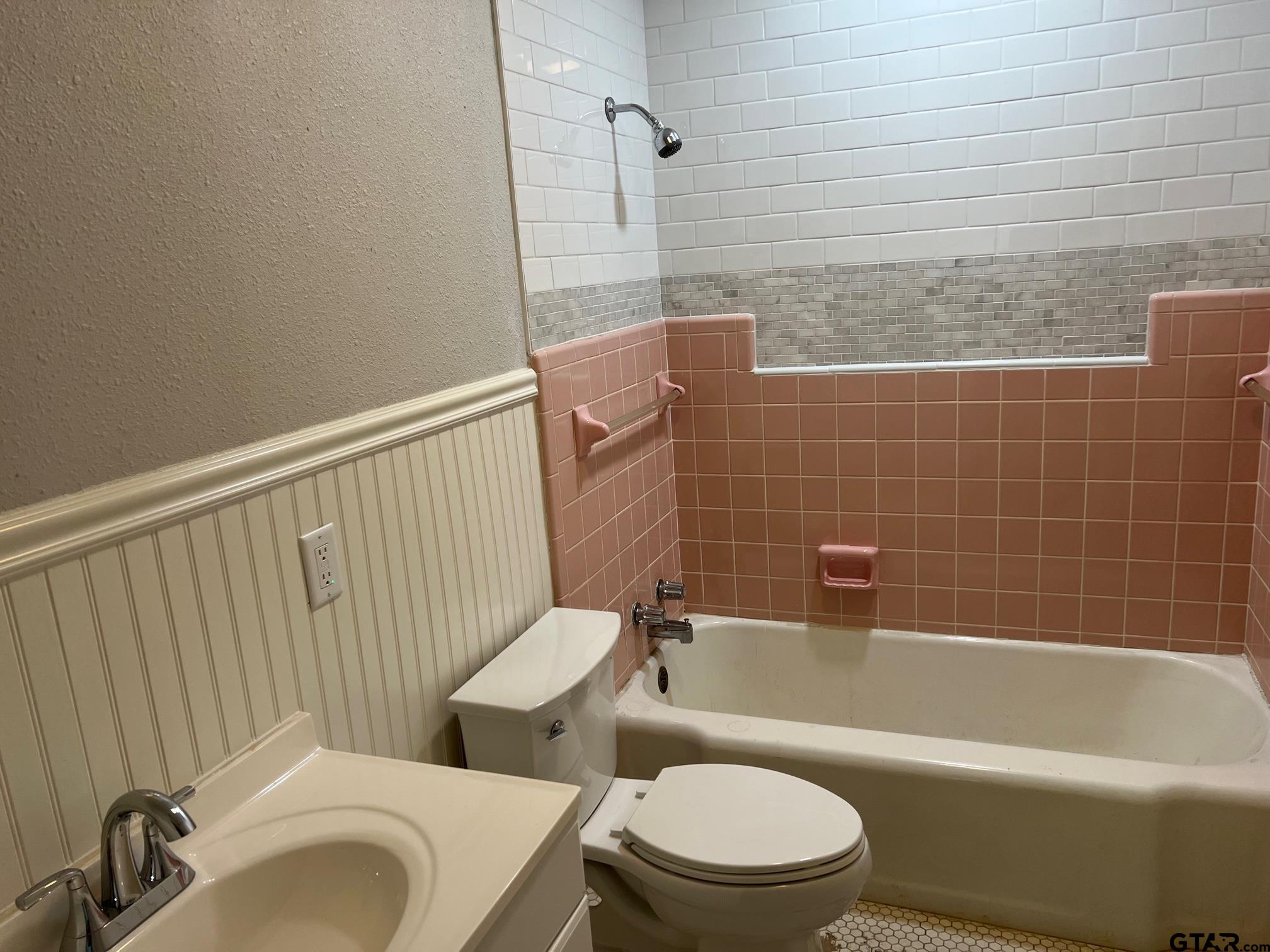 1211 Cochran Property Photo 13