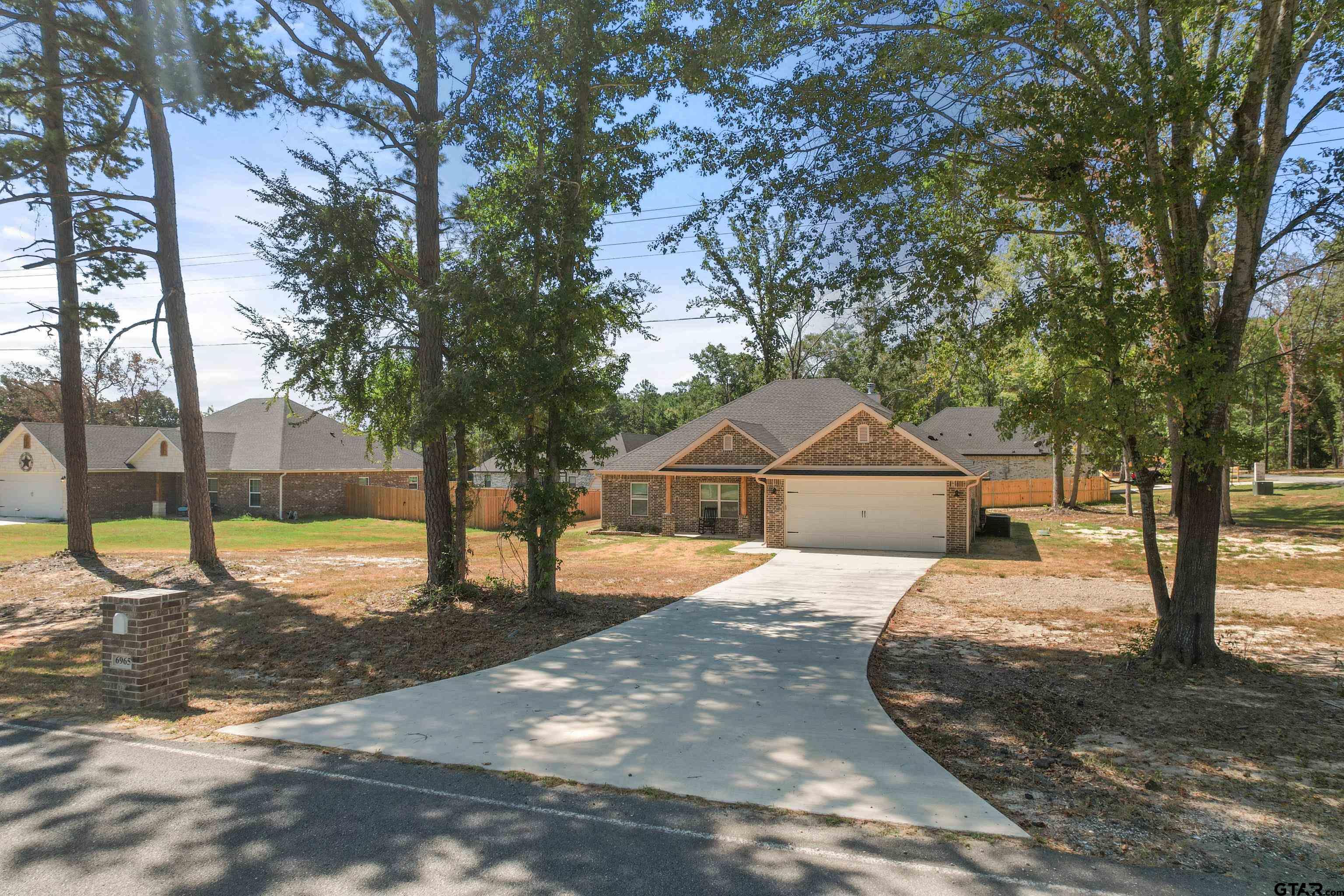 6965 Goforth Rd Property Photo 5