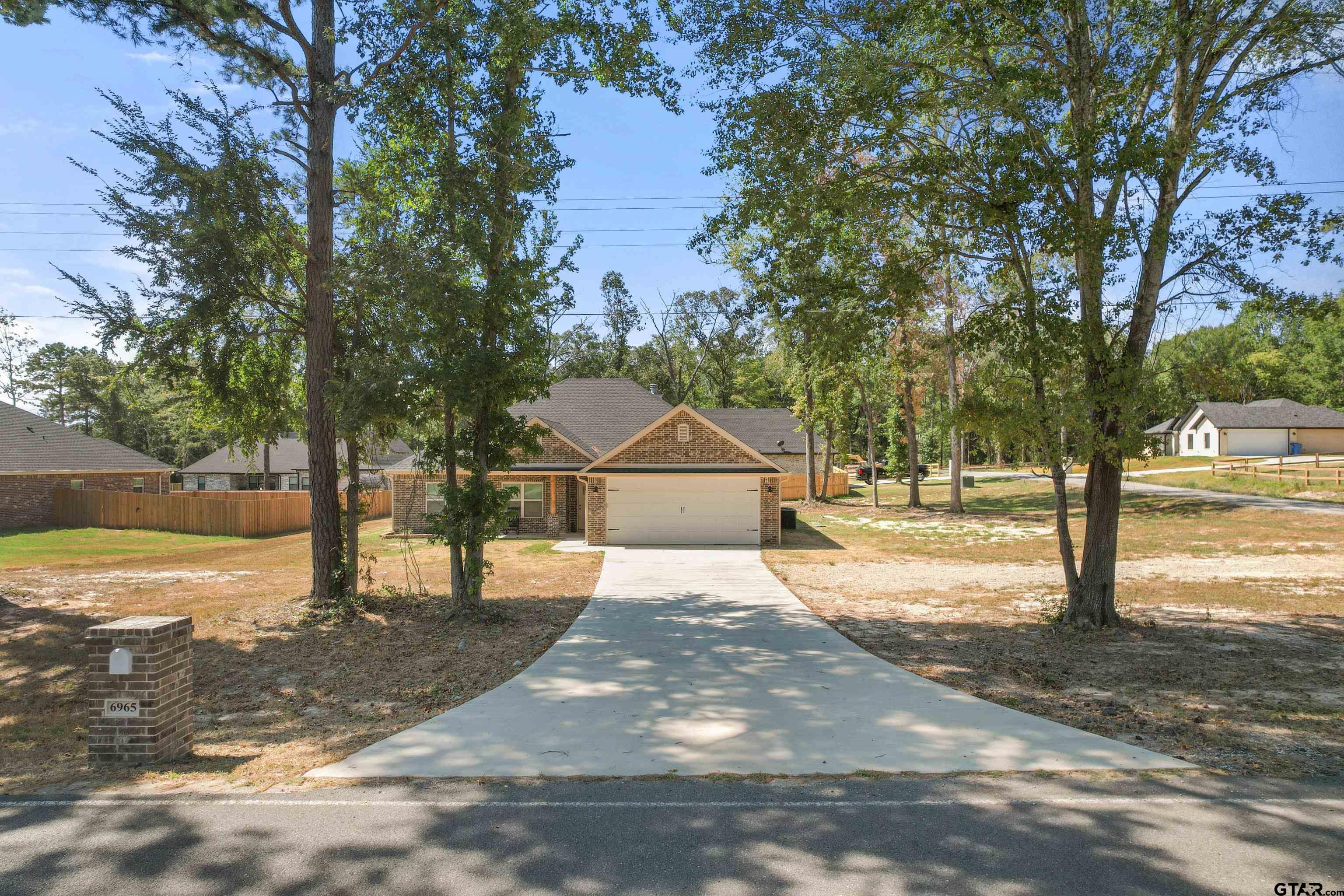 6965 Goforth Rd Property Photo 6
