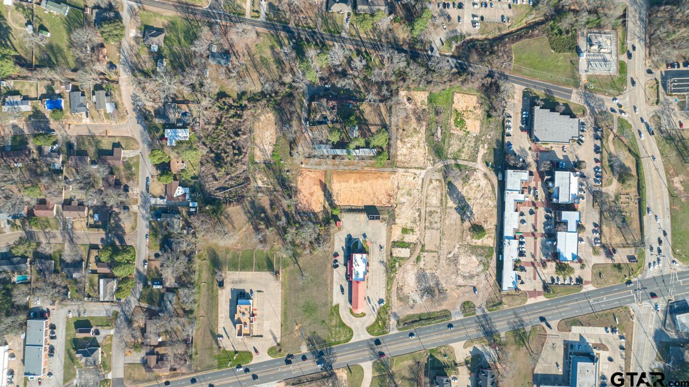 2100 Judson Rd Property Photo 4