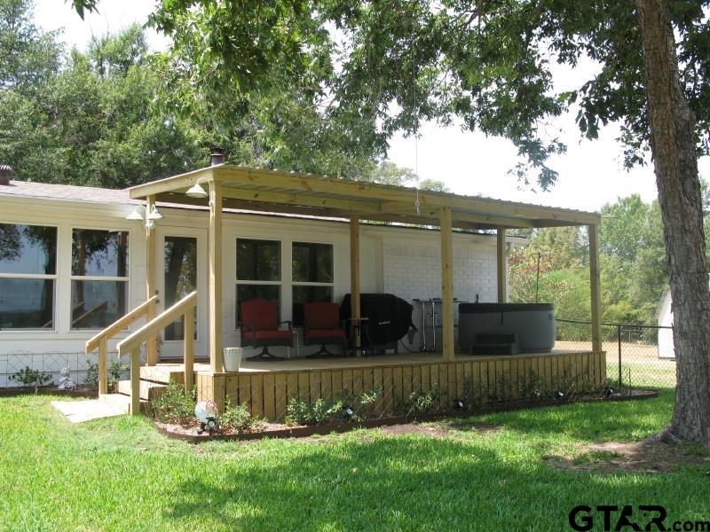 2328 Royal Dr East Property Photo 20
