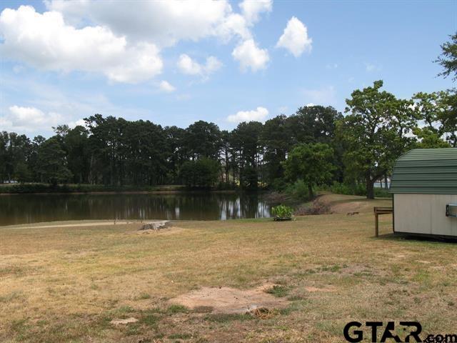 2328 Royal Dr East Property Photo 21