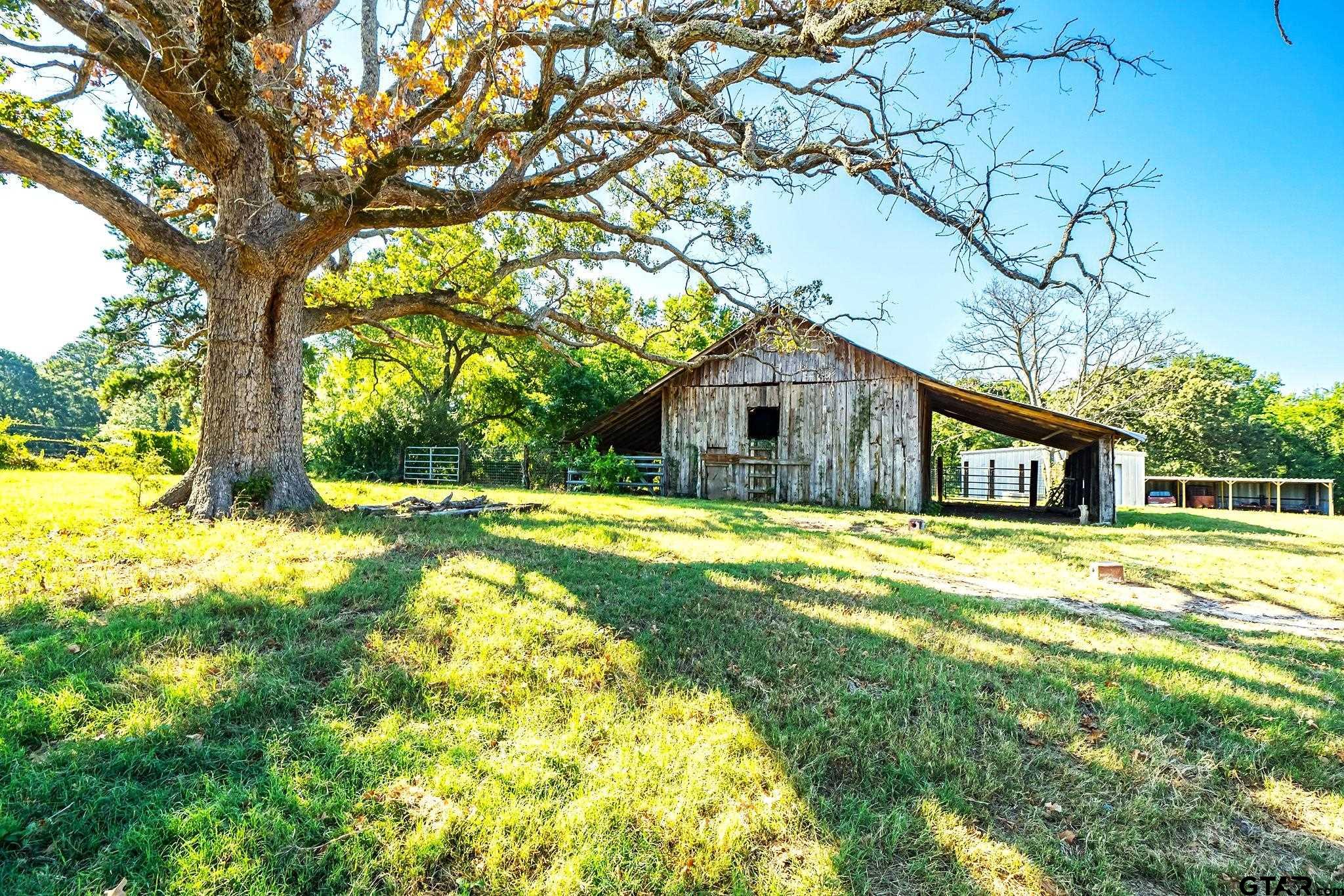 22892 Cr 251 Property Photo 32