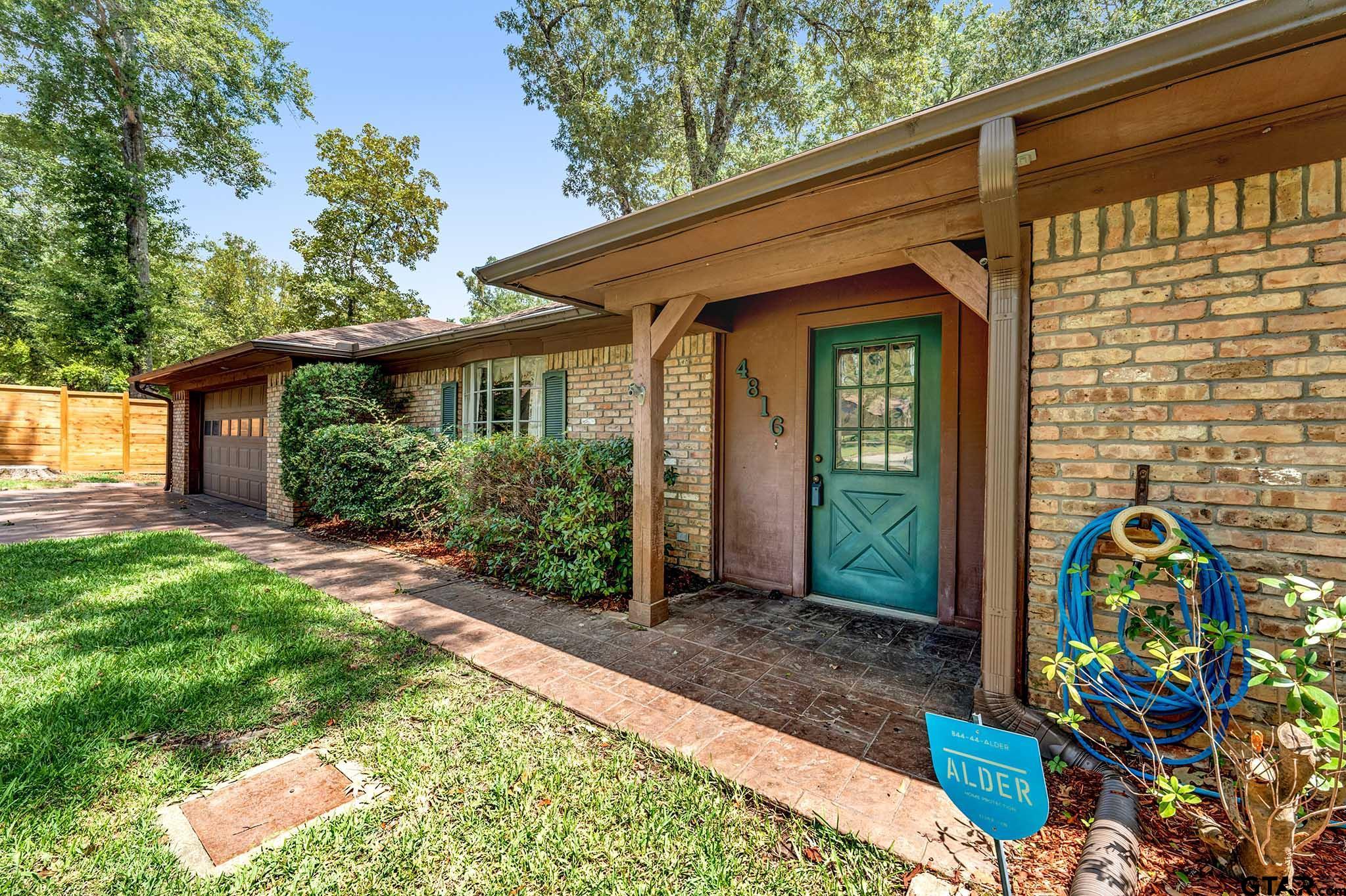 4816 Inverness Drive Property Photo 1