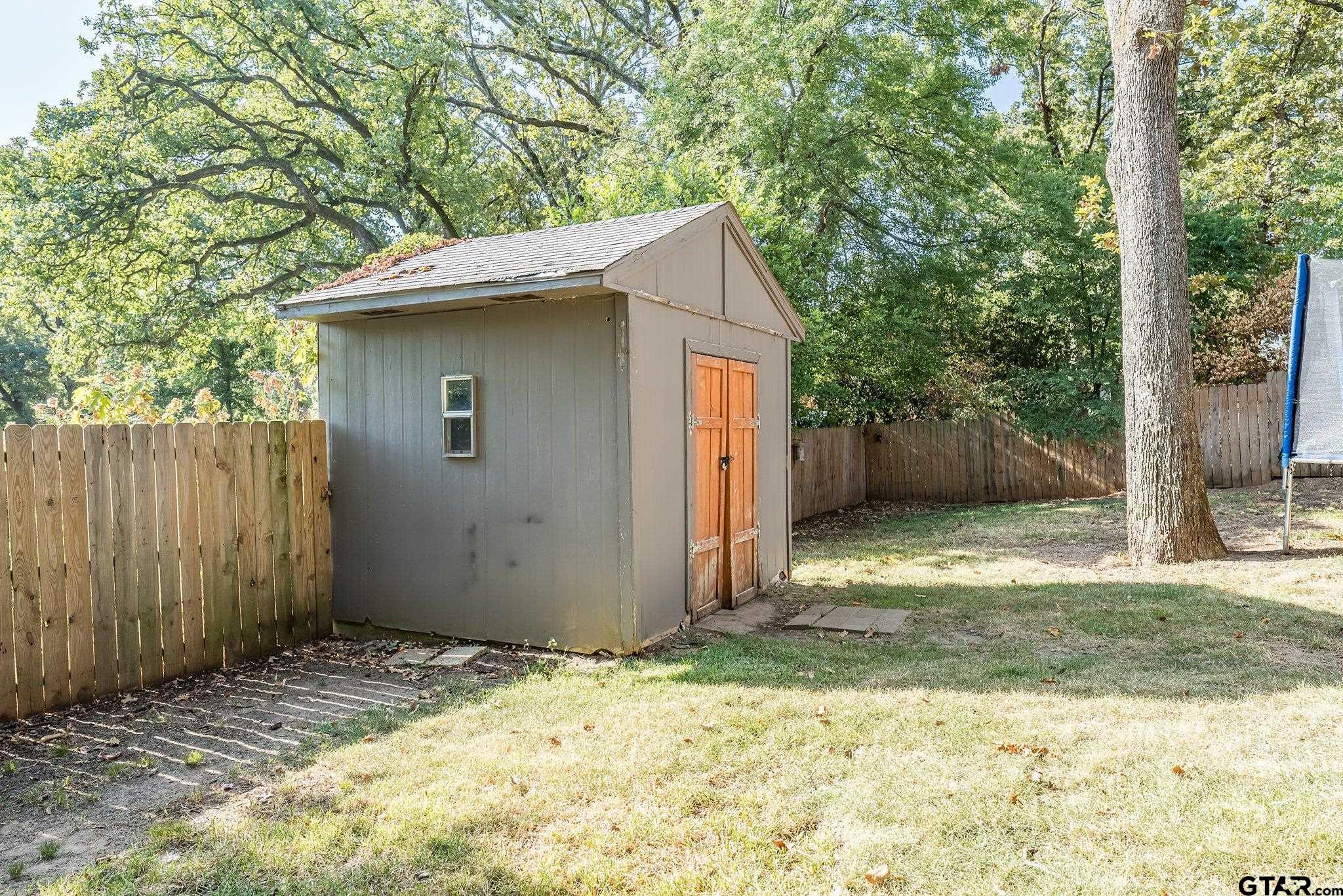 2920 Birdwell Drive Property Photo 22