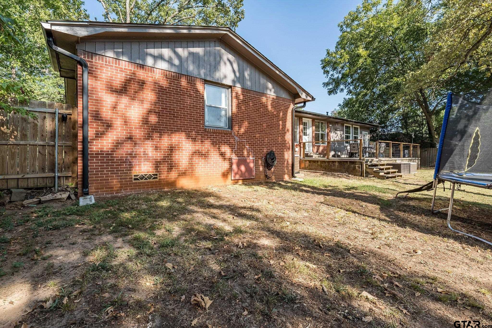 2920 Birdwell Drive Property Photo 24