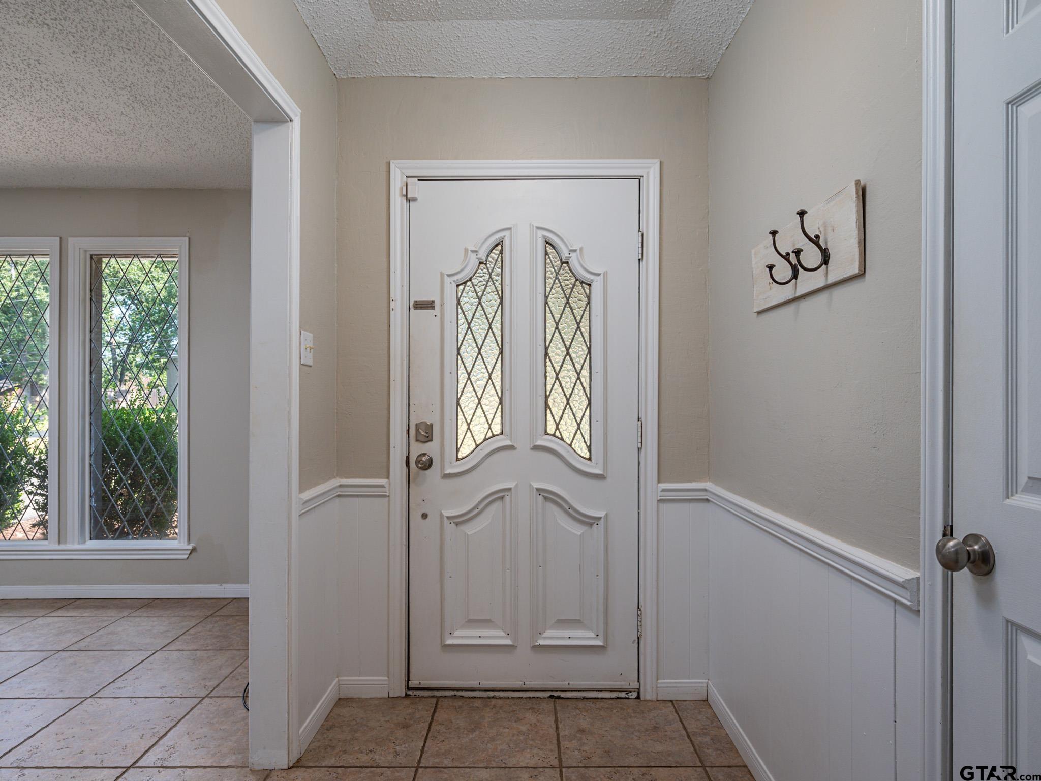 1717 Sequoia Dr Property Photo 5