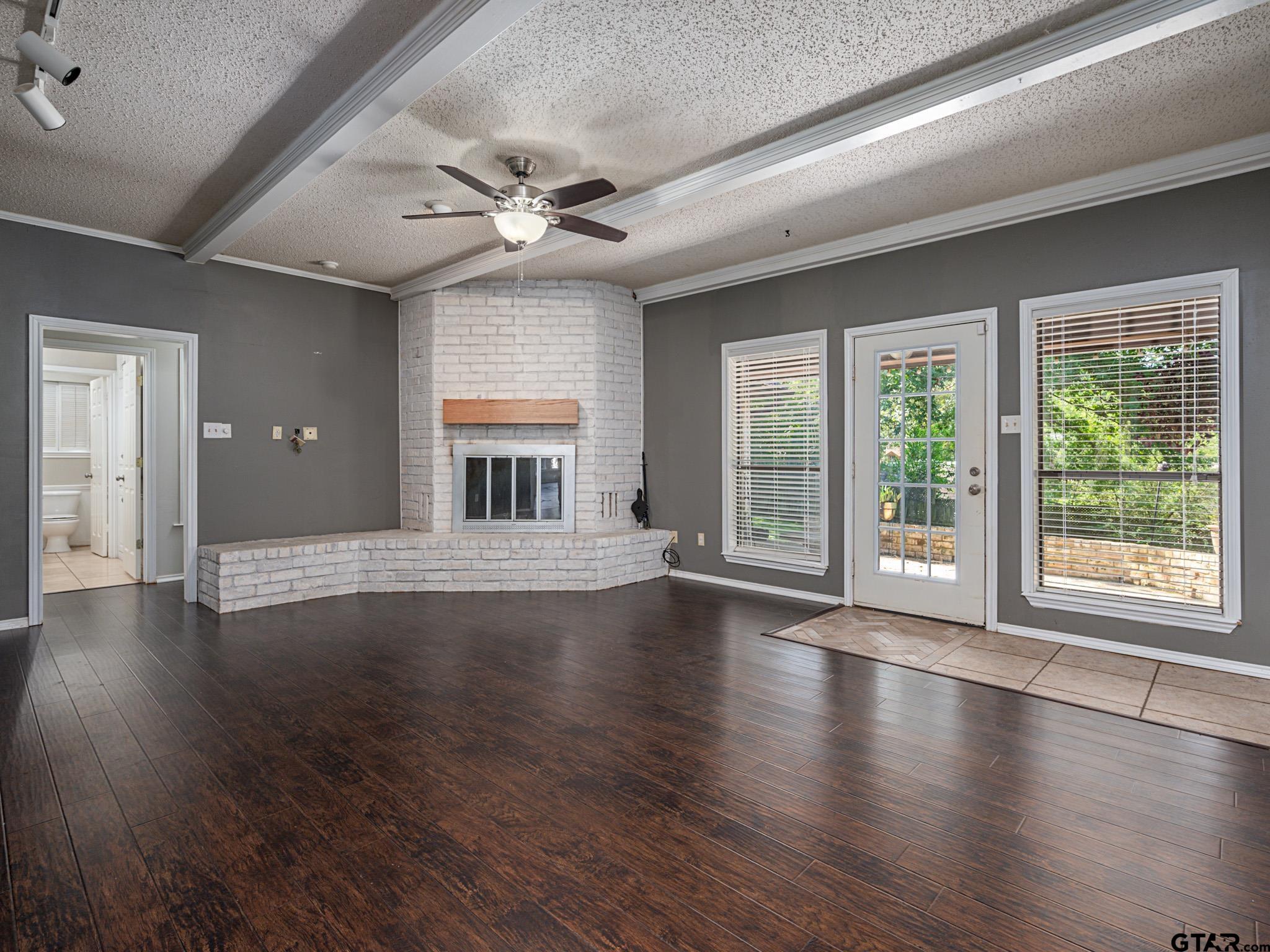 1717 Sequoia Dr Property Photo 6