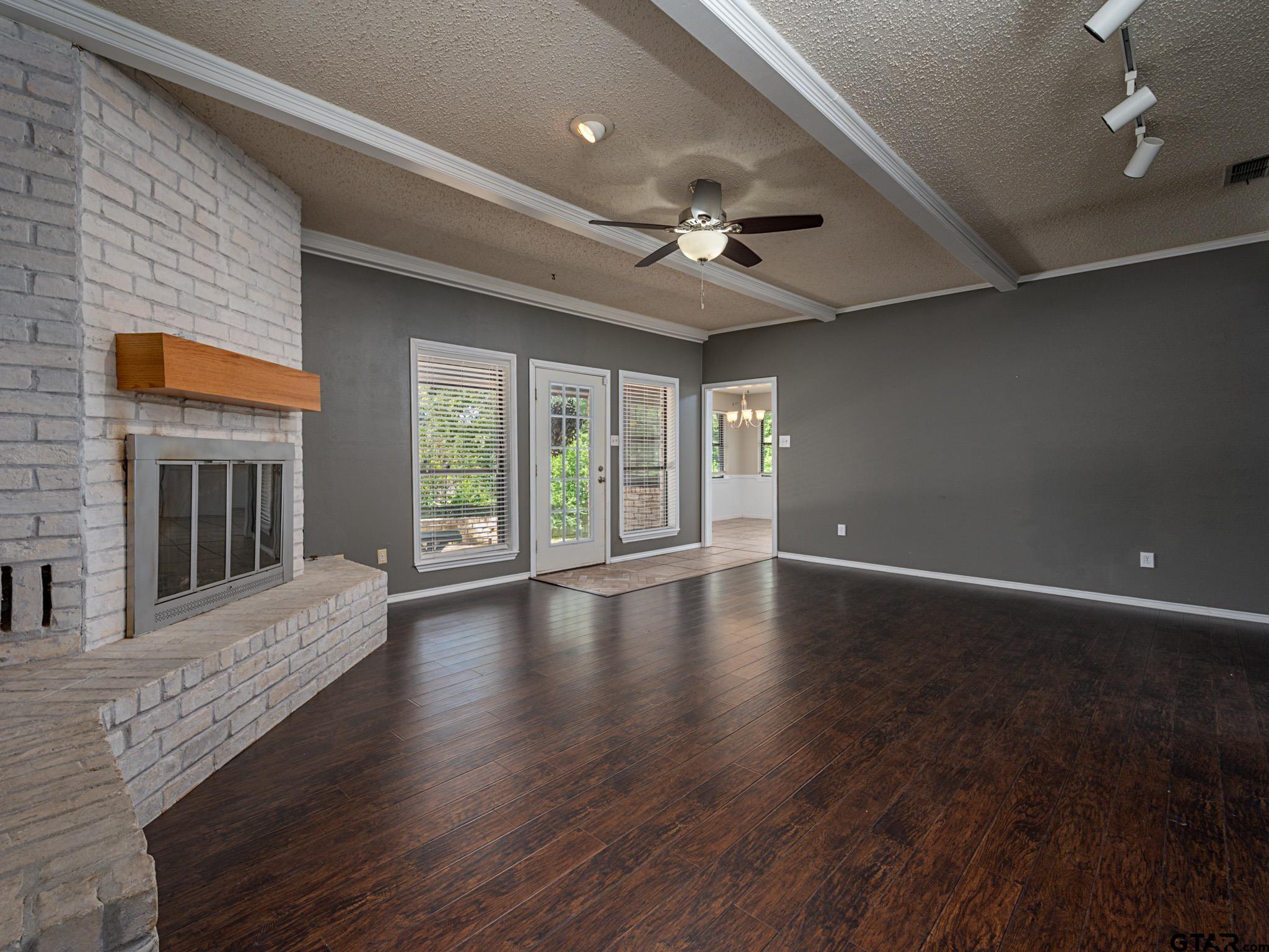 1717 Sequoia Dr Property Photo 7