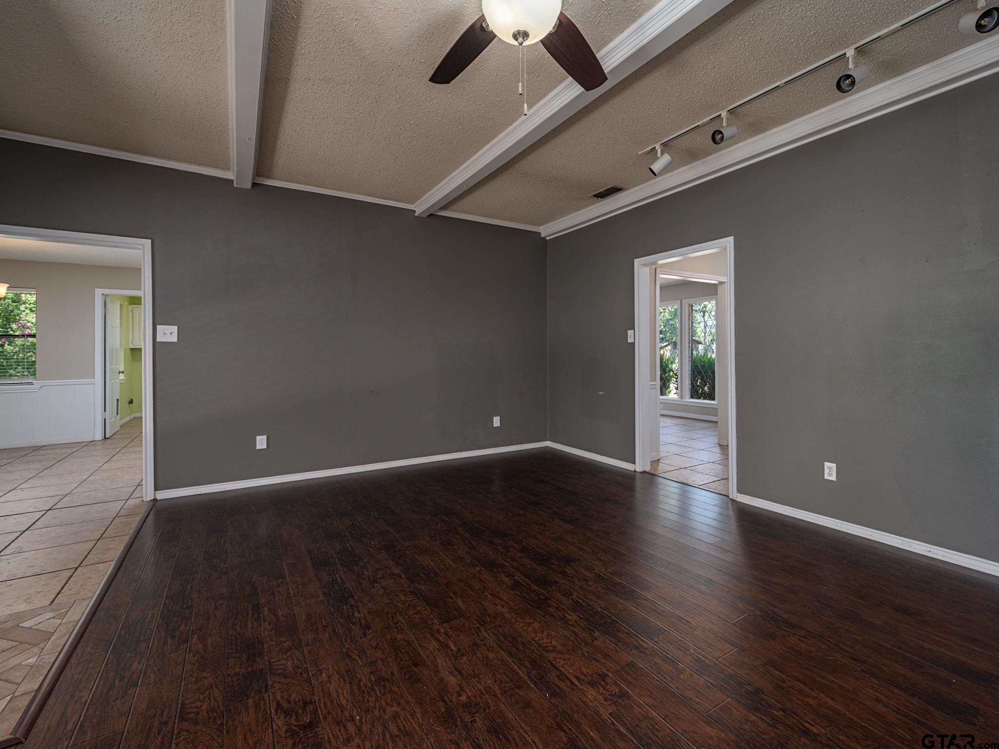 1717 Sequoia Dr Property Photo 8