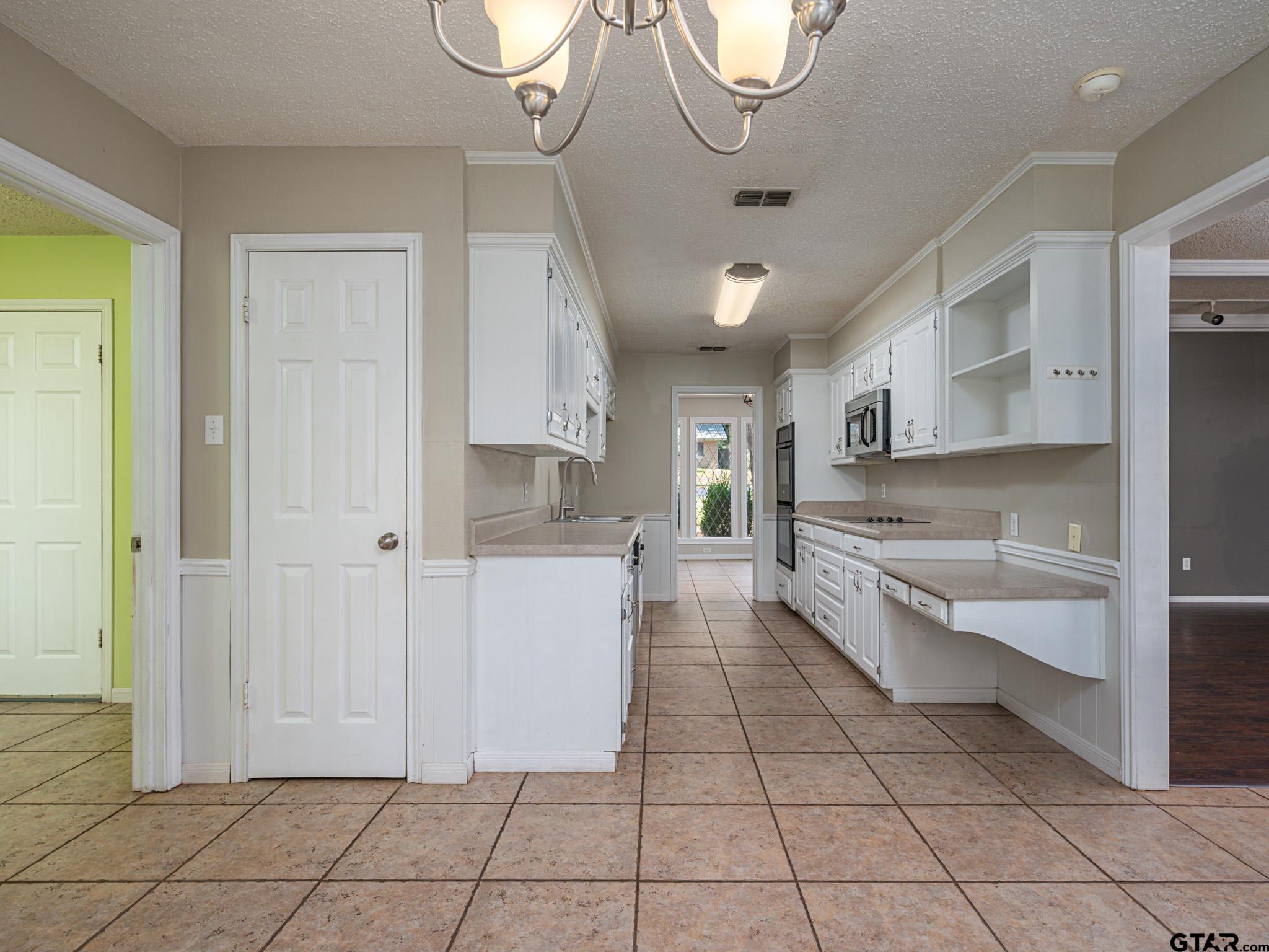 1717 Sequoia Dr Property Photo 11