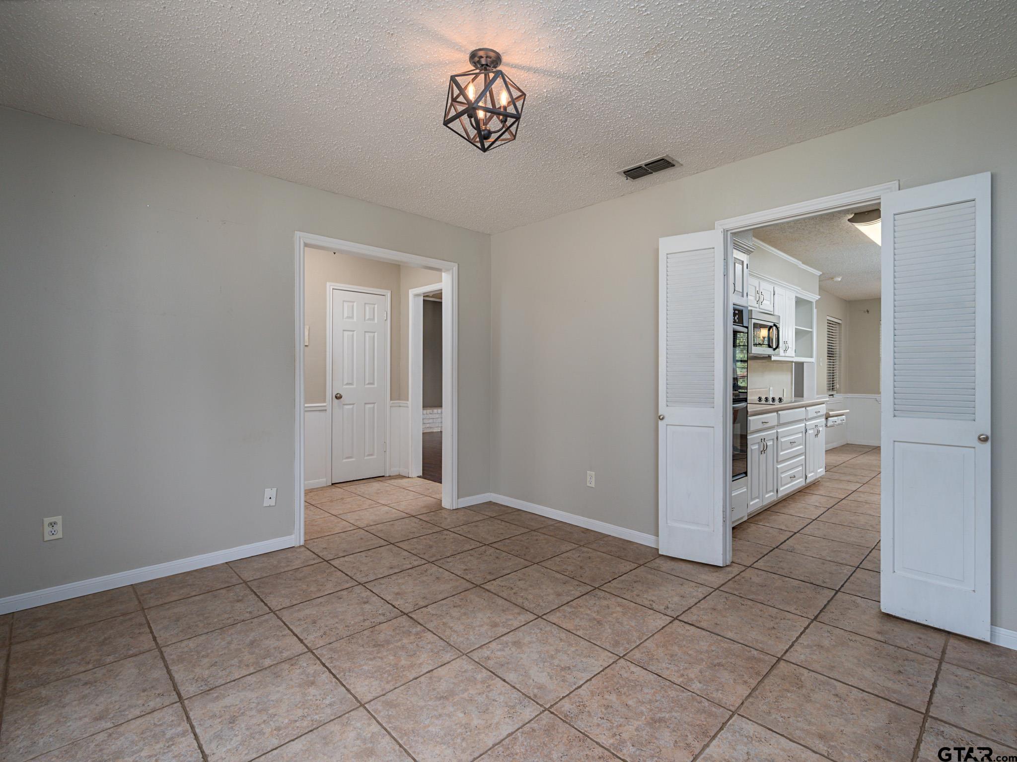 1717 Sequoia Dr Property Photo 15