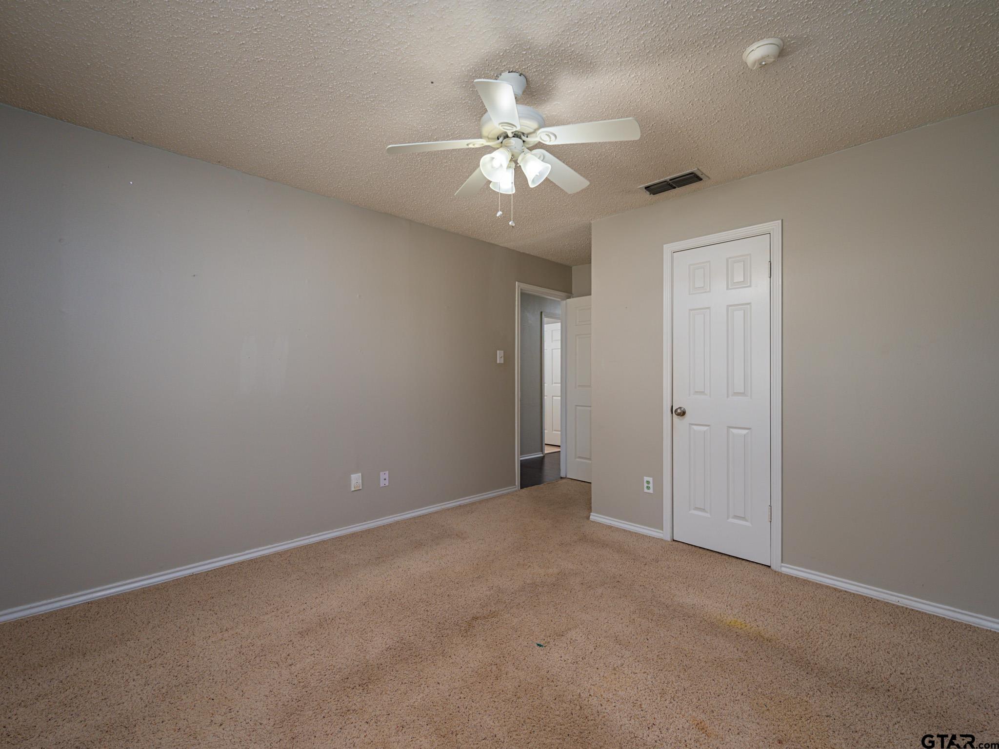 1717 Sequoia Dr Property Photo 25