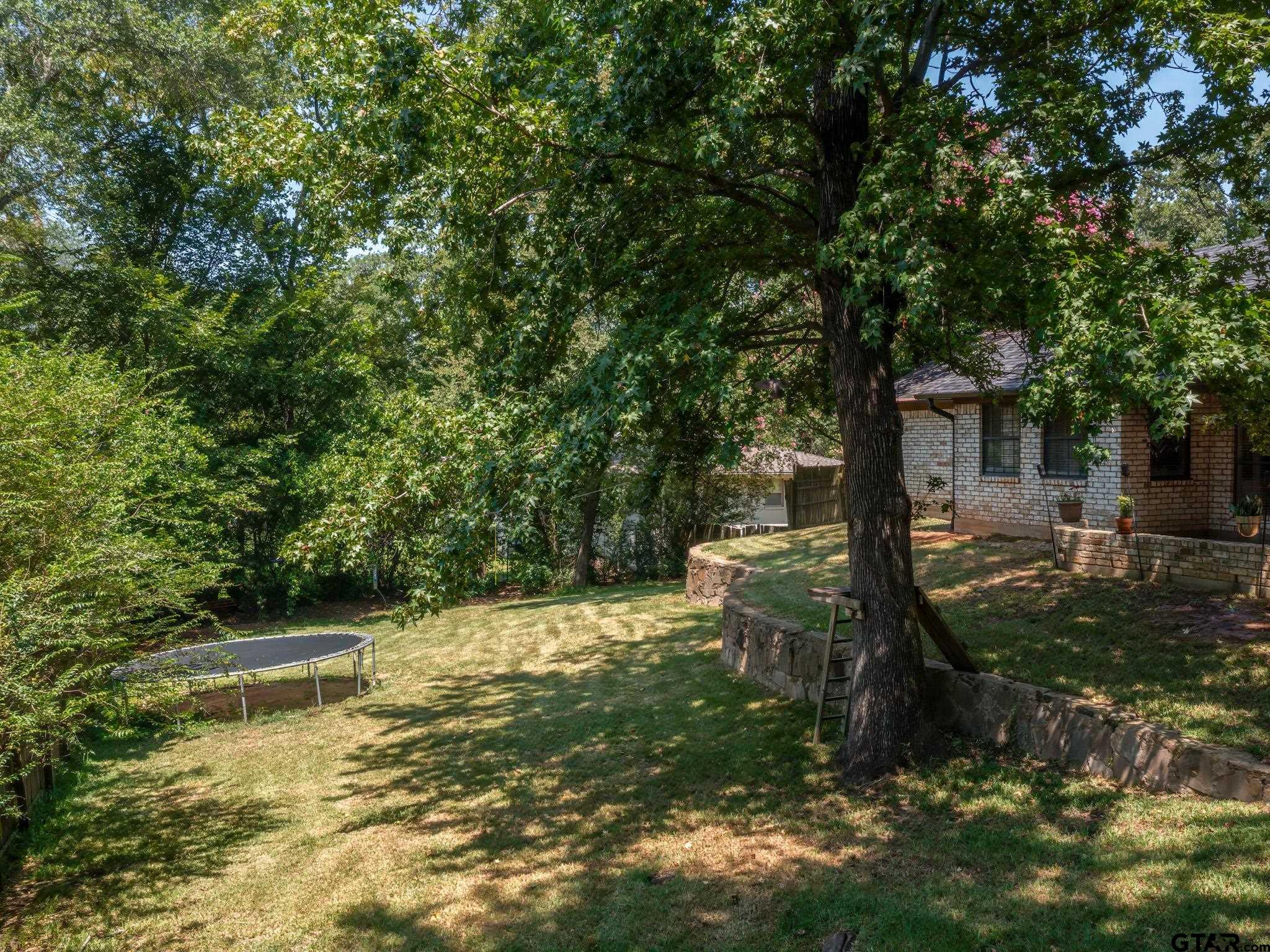 1717 Sequoia Dr Property Photo 32