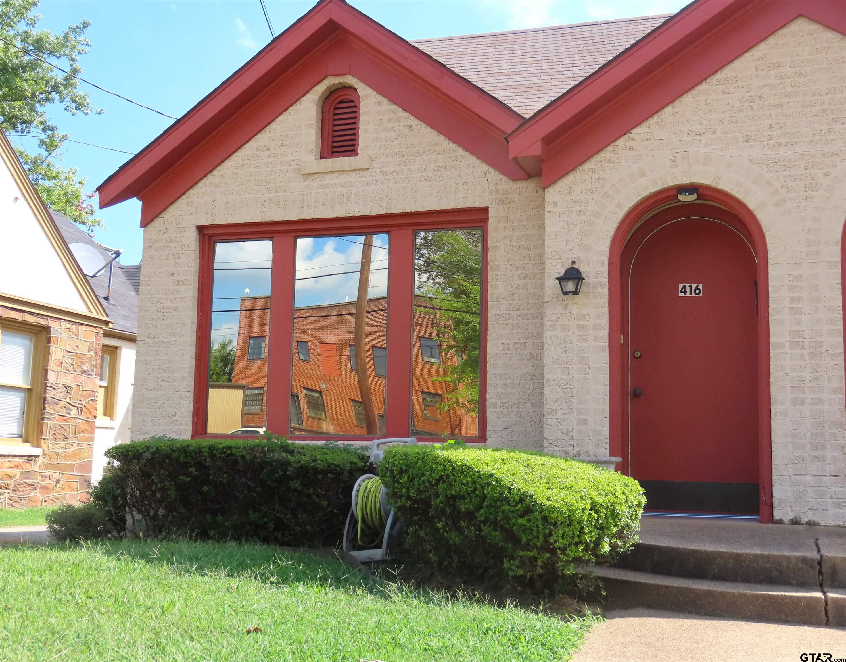 416 S Spring Ave. Property Photo
