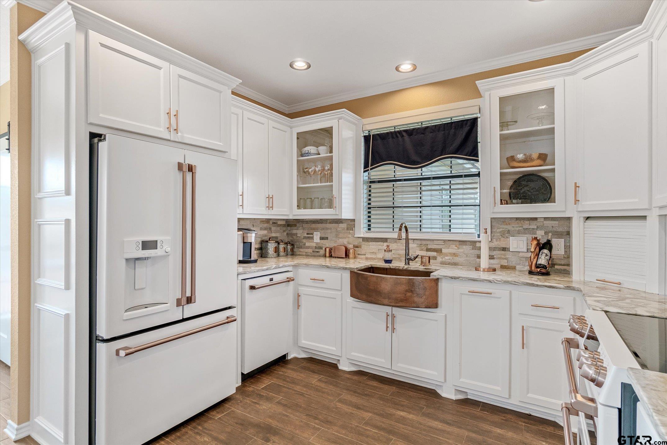 27555 Fm 47 Property Photo 14