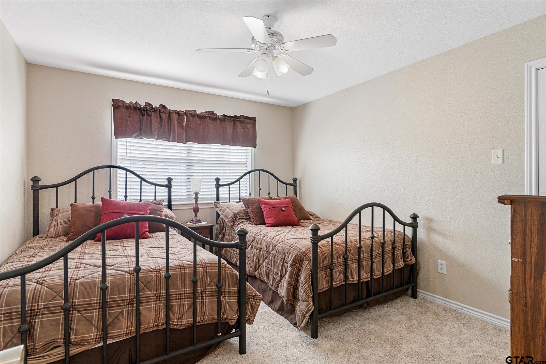 27555 Fm 47 Property Photo 27