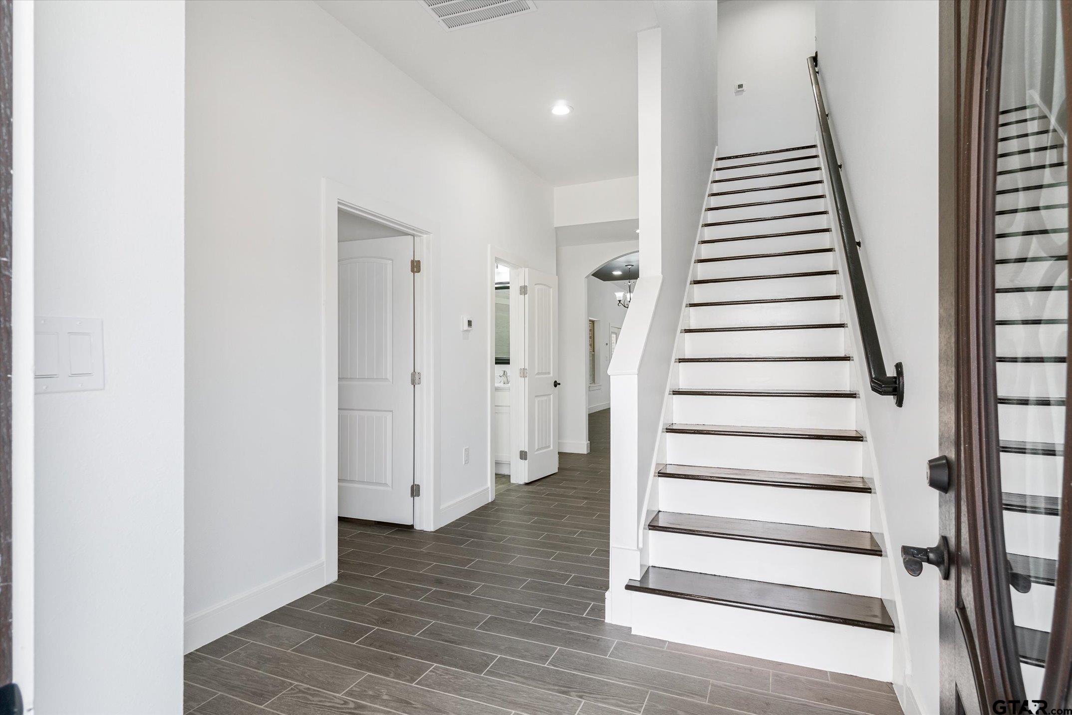 1396 Deerfield Drive Property Photo 23