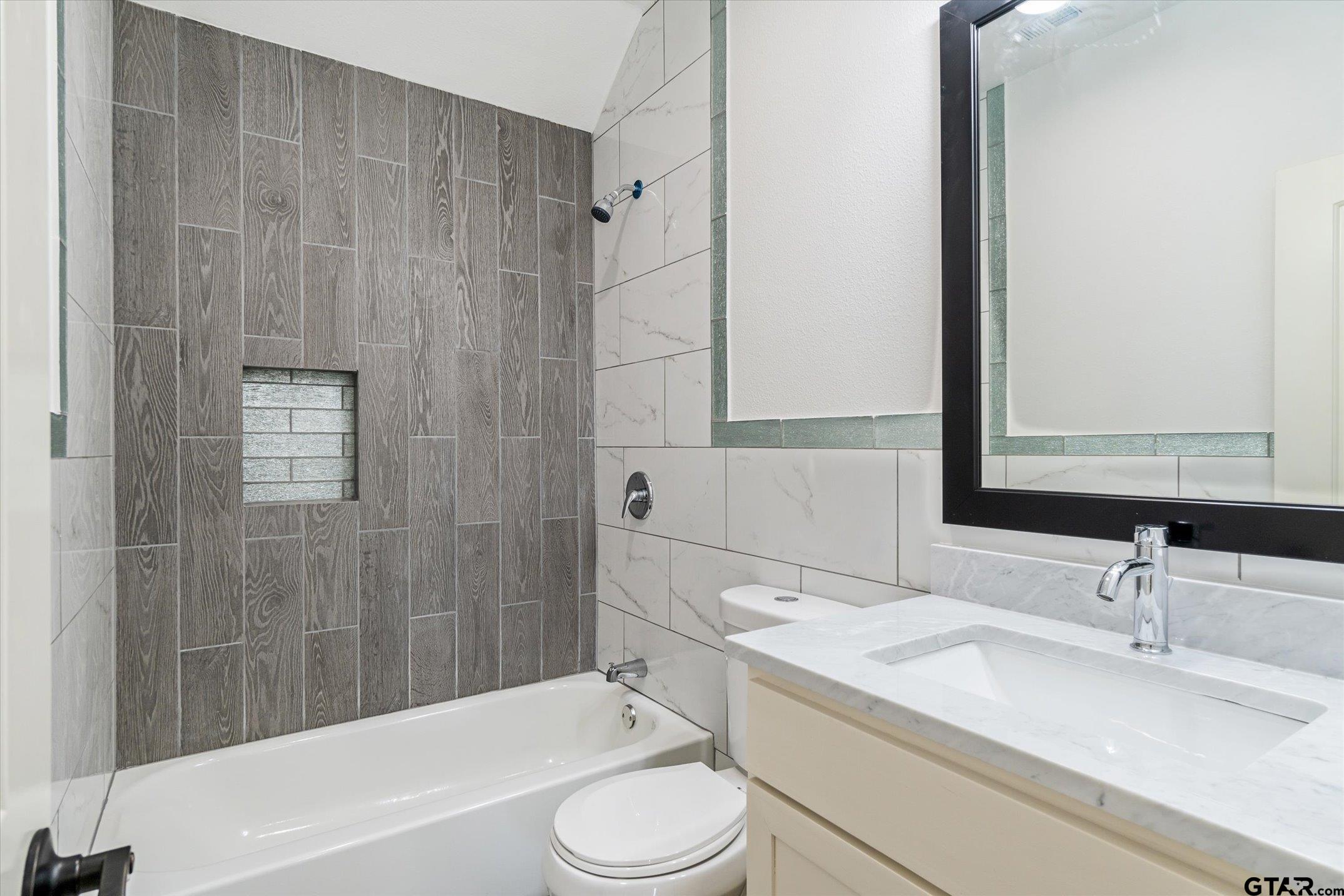 1396 Deerfield Drive Property Photo 24