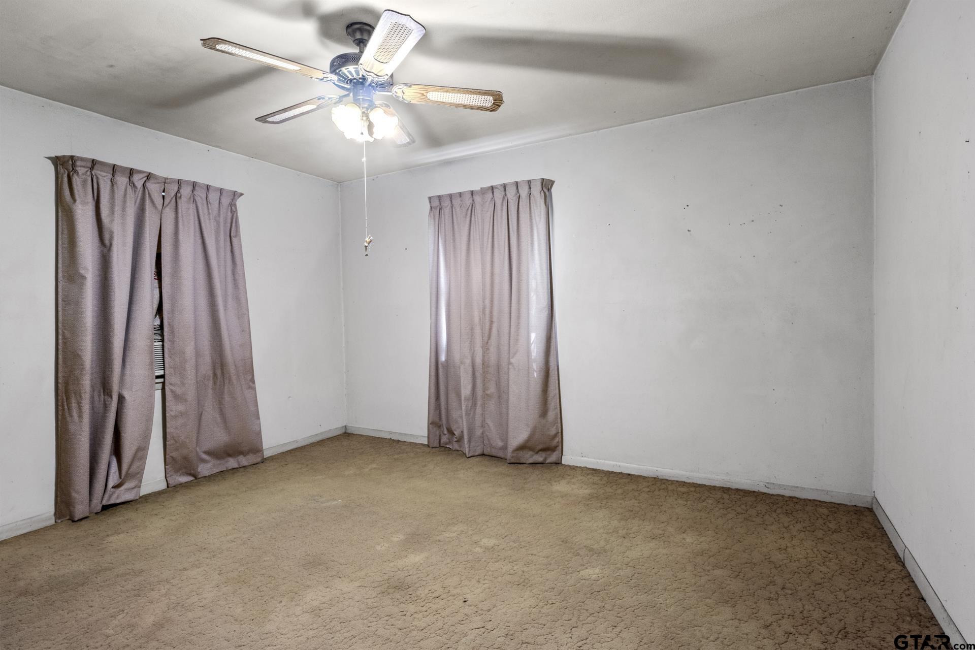 98 County Road 2873 Property Photo 21