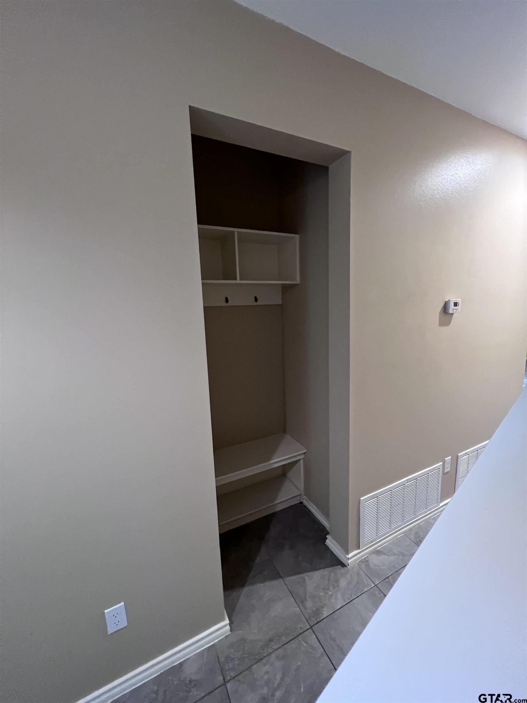 205 W. Valley Unit A & D Property Photo 3