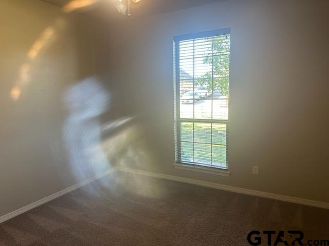 652 Princess Place Property Photo 14