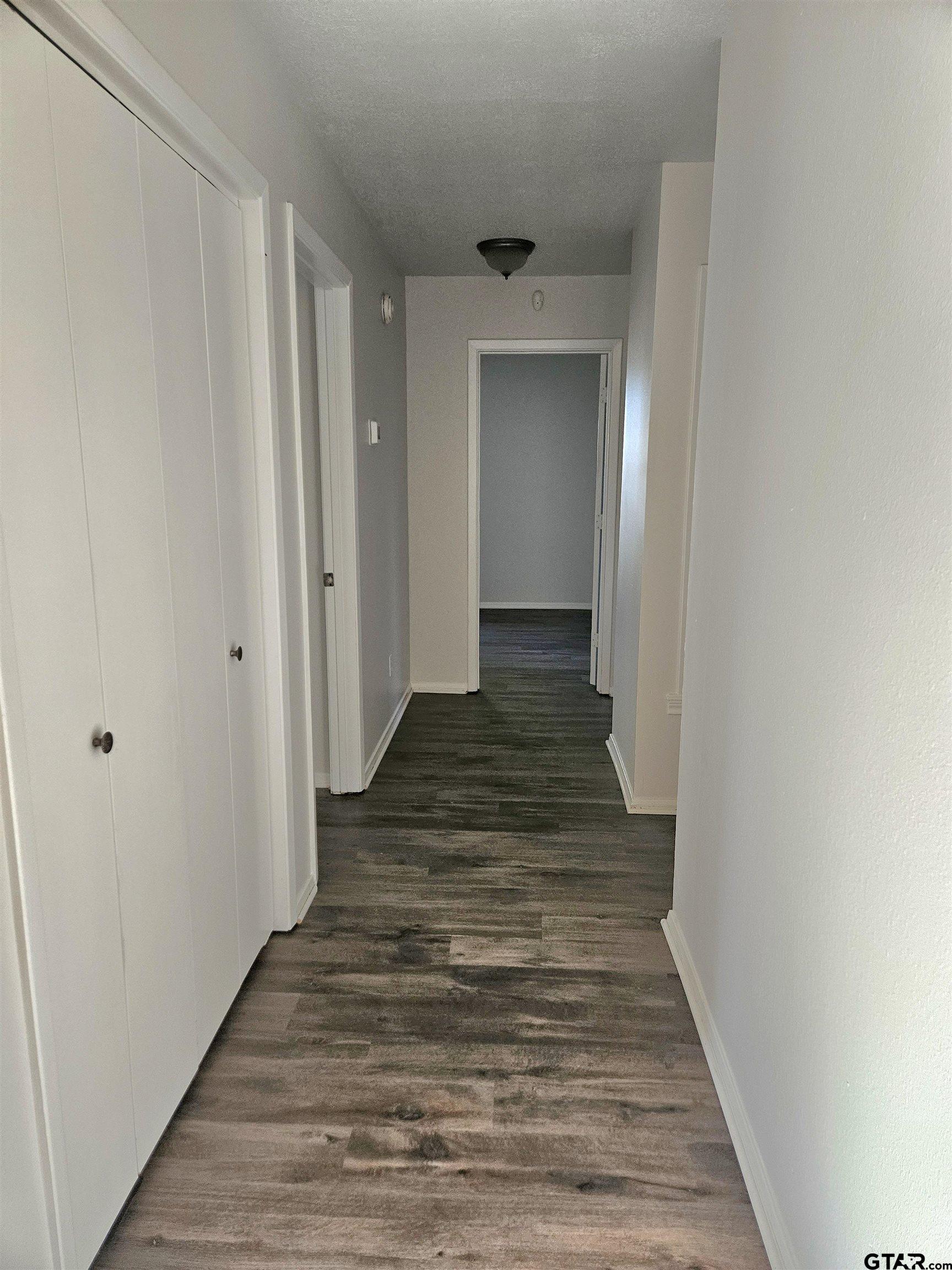 10889 Cr 1282 Property Photo 6