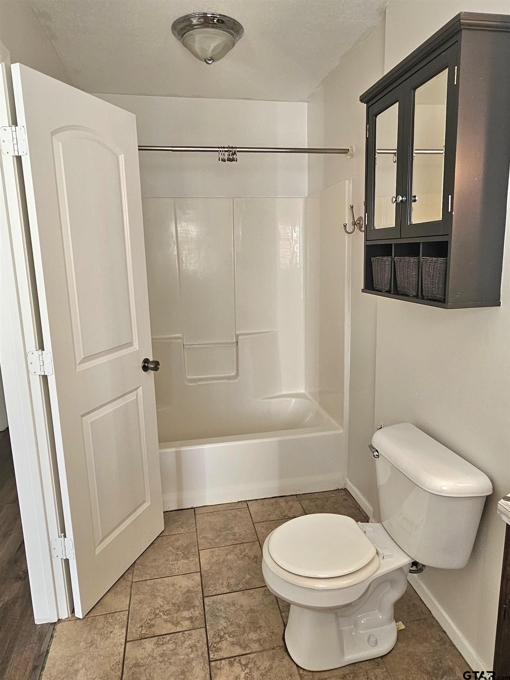 10889 Cr 1282 Property Photo 13