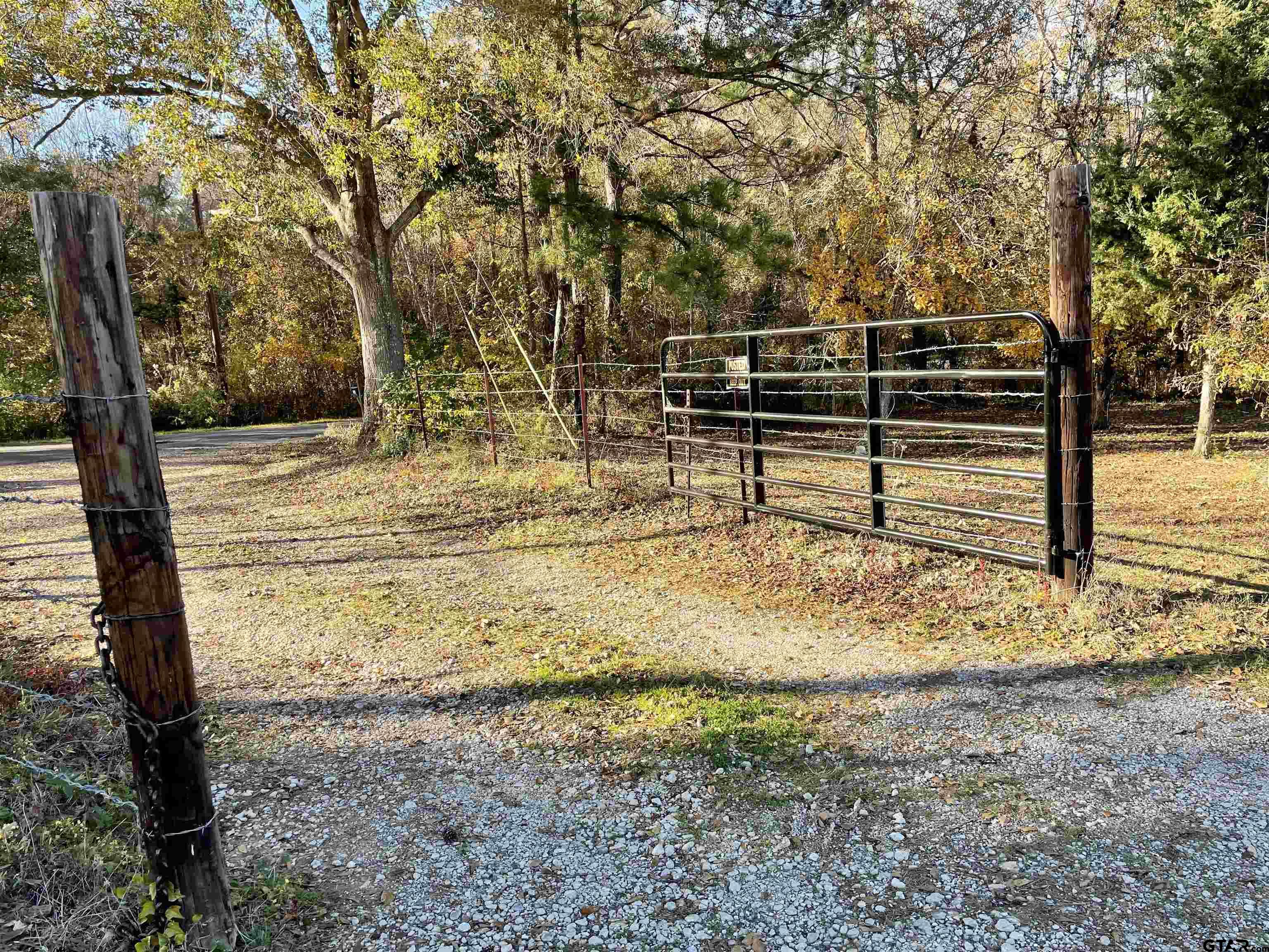 18160 Cr 4225 Property Photo 32