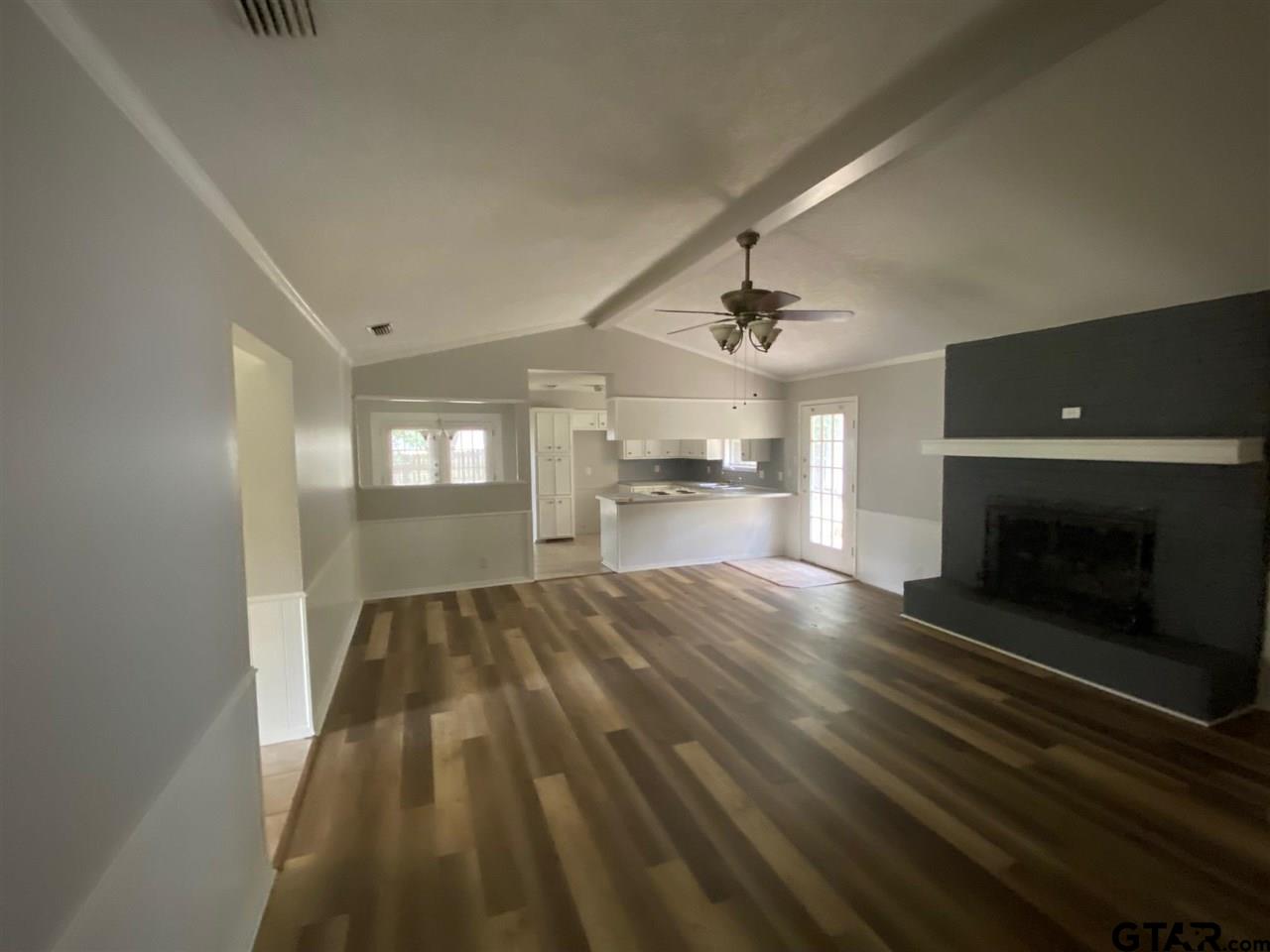 1617 Alamo Property Photo 7