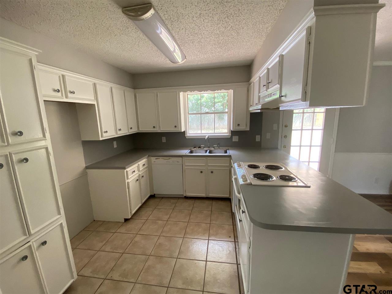 1617 Alamo Property Photo 11