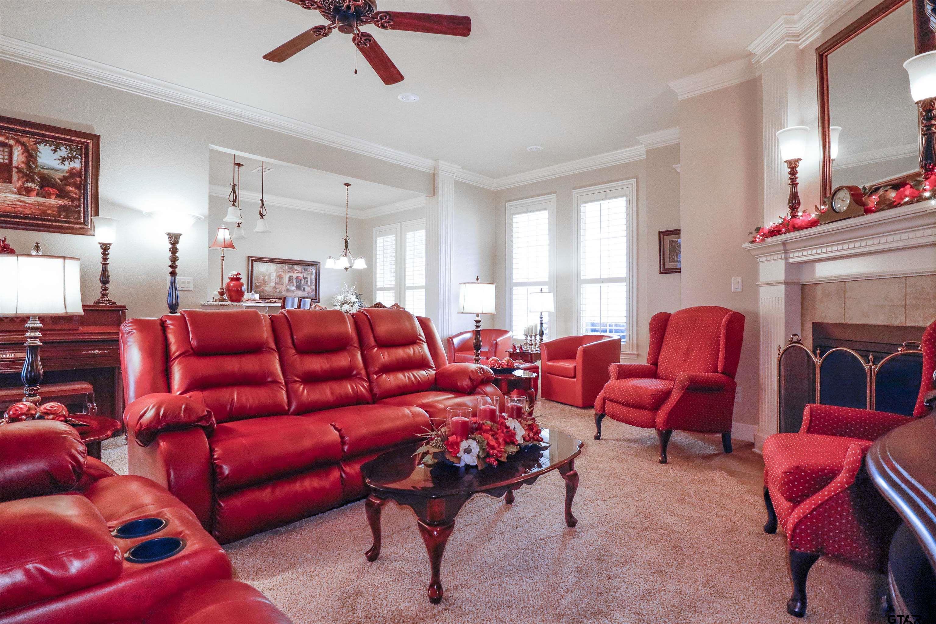 1303 Fairfield Lane Property Photo 7