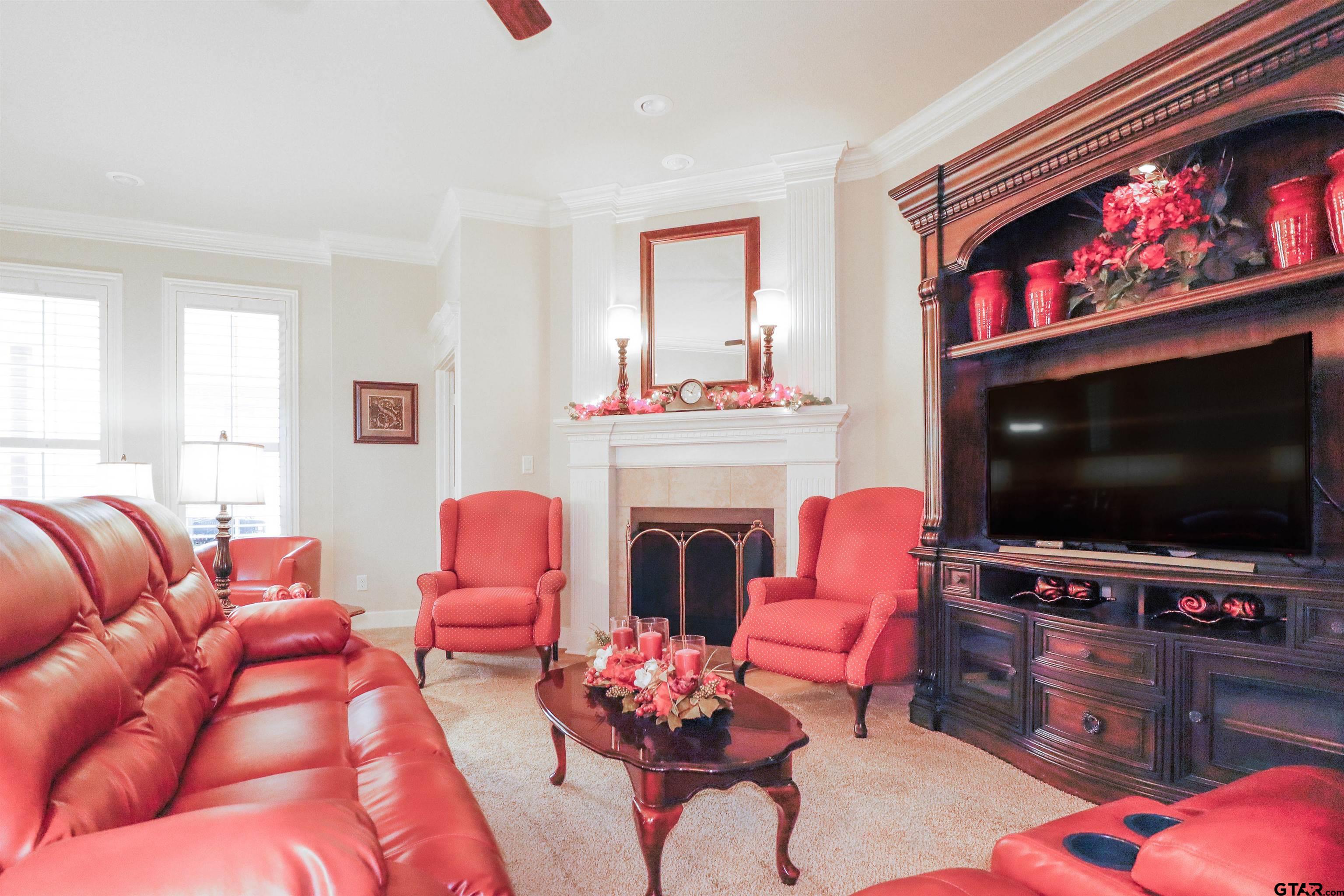1303 Fairfield Lane Property Photo 8
