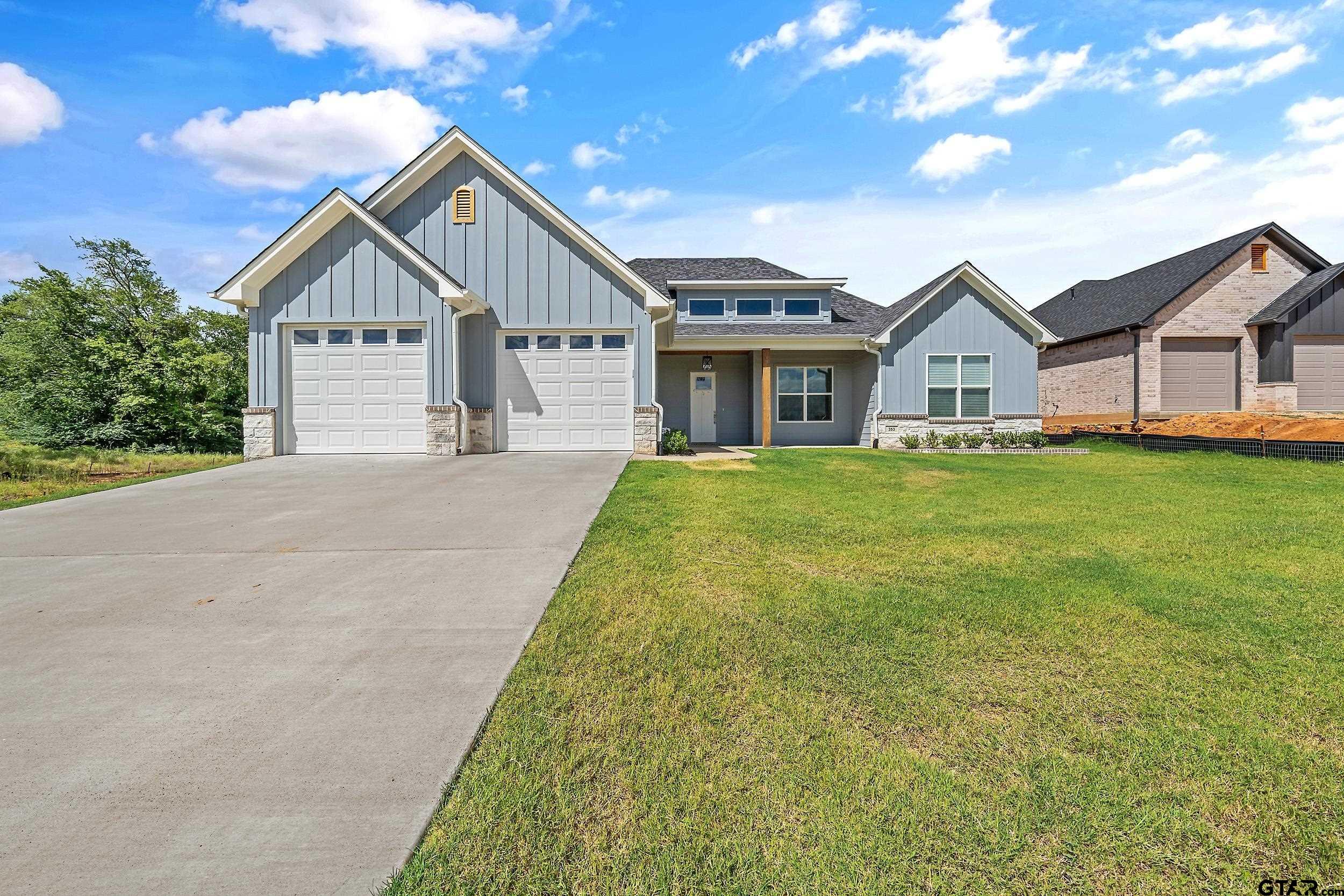 353 Sides Blvd Property Photo 1